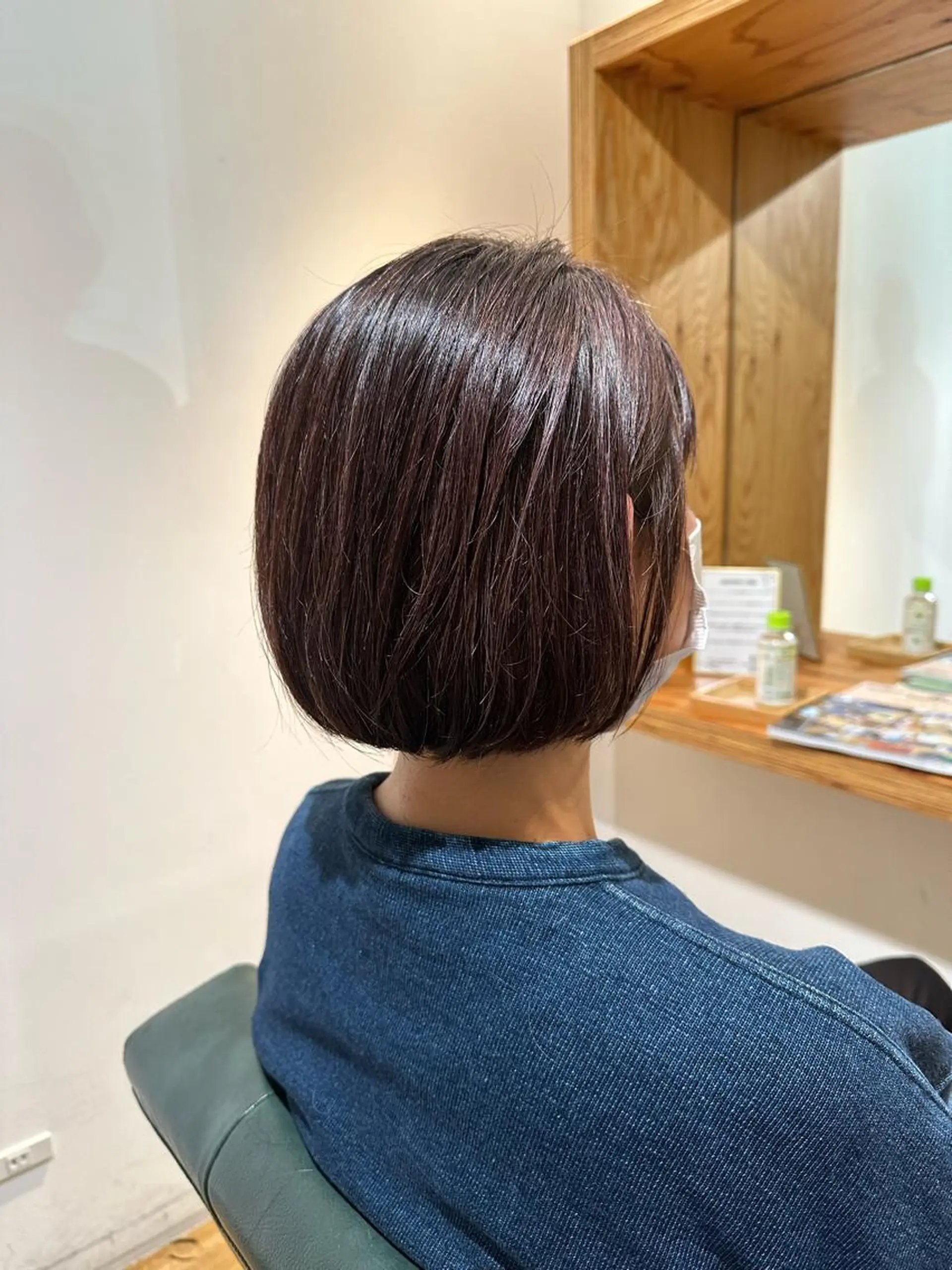 ショート カラー 美容室 Hollowのヘアスタイル