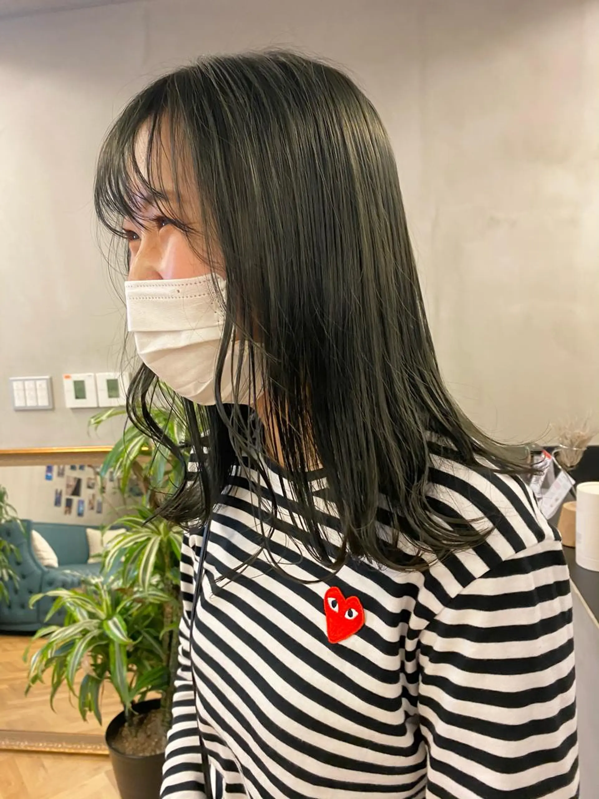 セミロング デザインカラー/ボブ ブリーチカラー/ユリのヘアスタイル