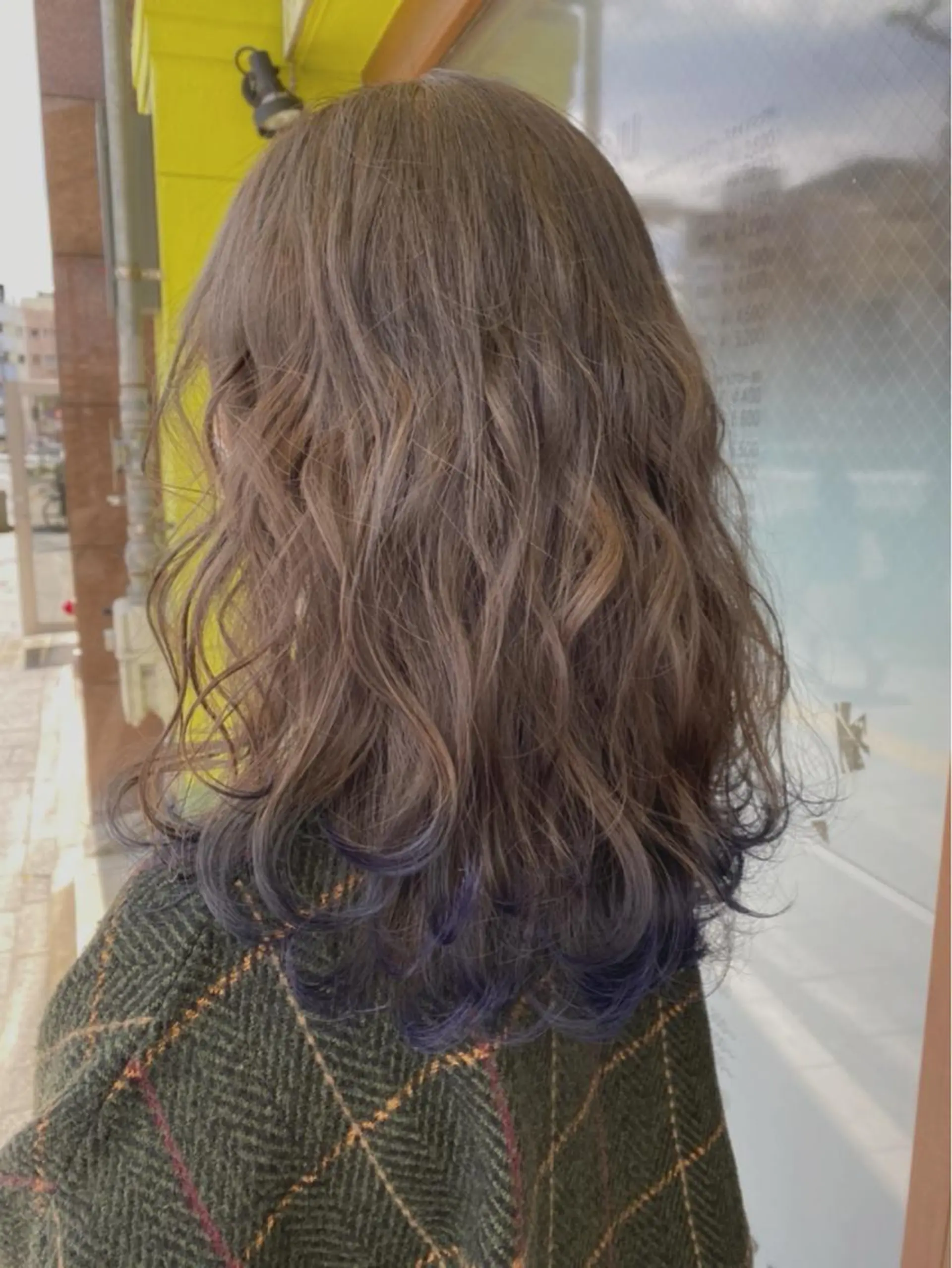 ロング 山口 明日花のヘアスタイル