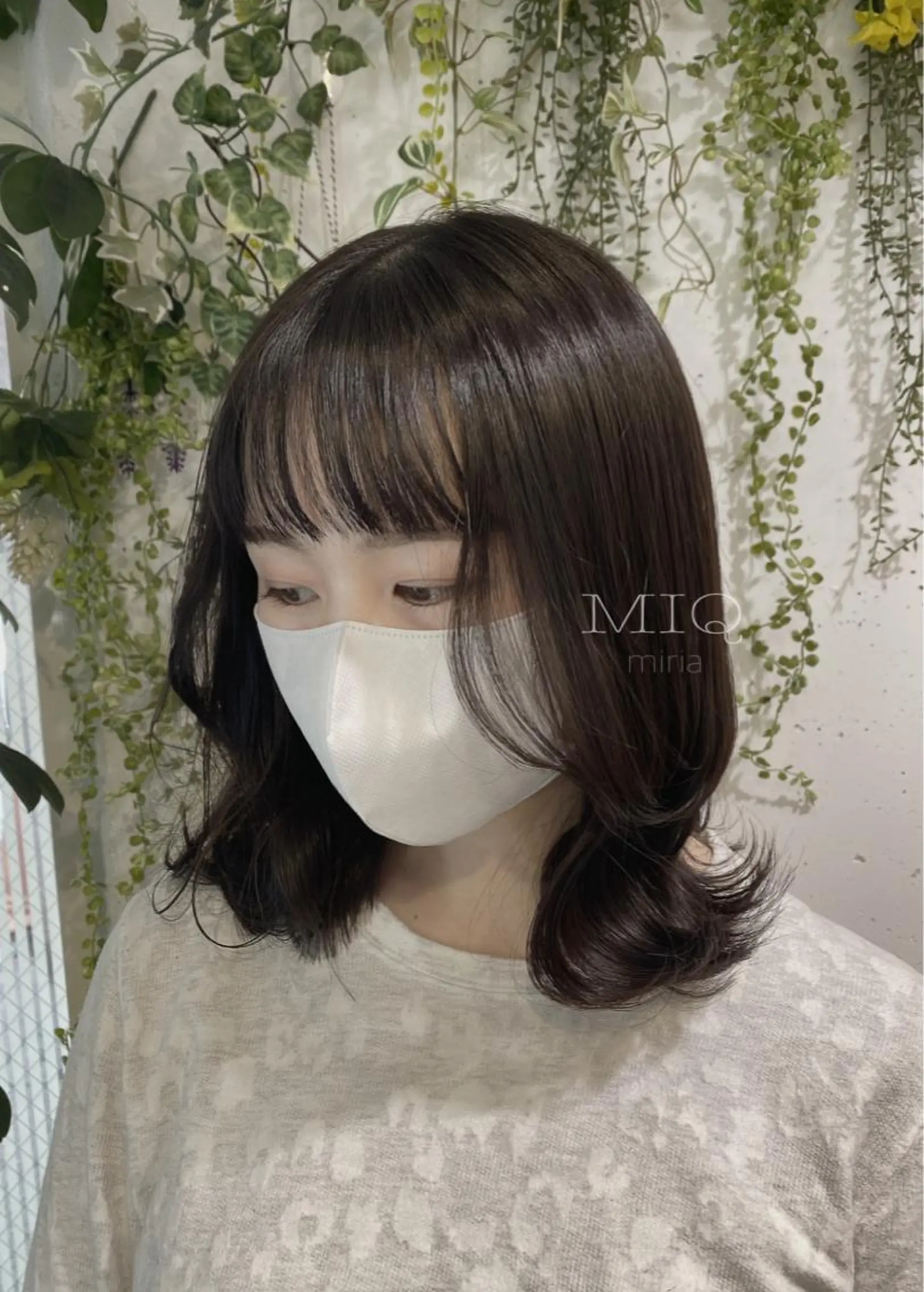 ミディアム カラー 顔まわりレイヤー 韓国風ヘア レイヤーカット 韓・中華美女ヘア 🇰🇷×🇨🇳のヘアスタイル