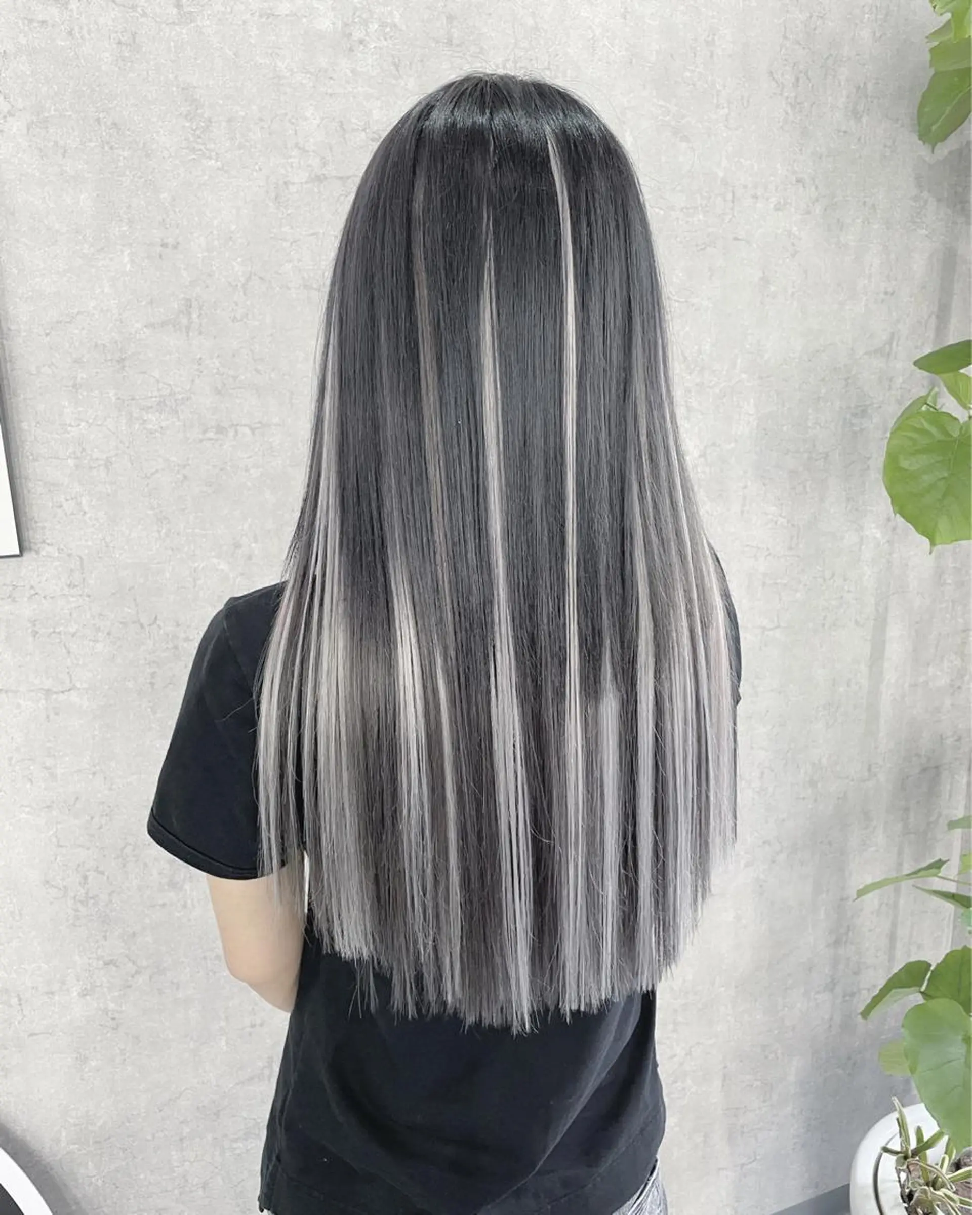 ロング カラー エクステ 袴田 伊代のヘアスタイル