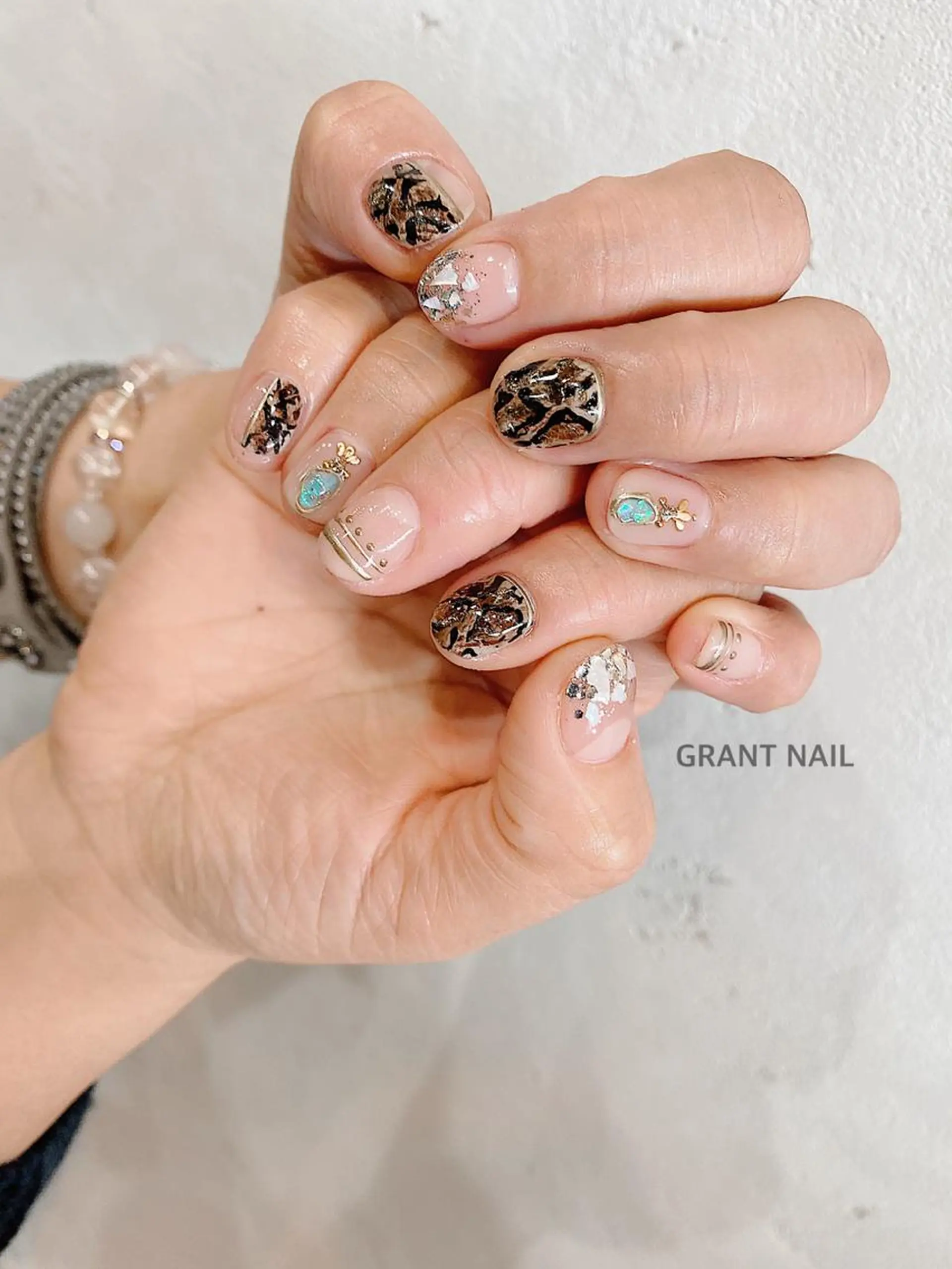 ネイル アートネイル クリアネイル ジェルネイル ニュアンスネイル GRANT NAIL 岩出店のネイルデザイン