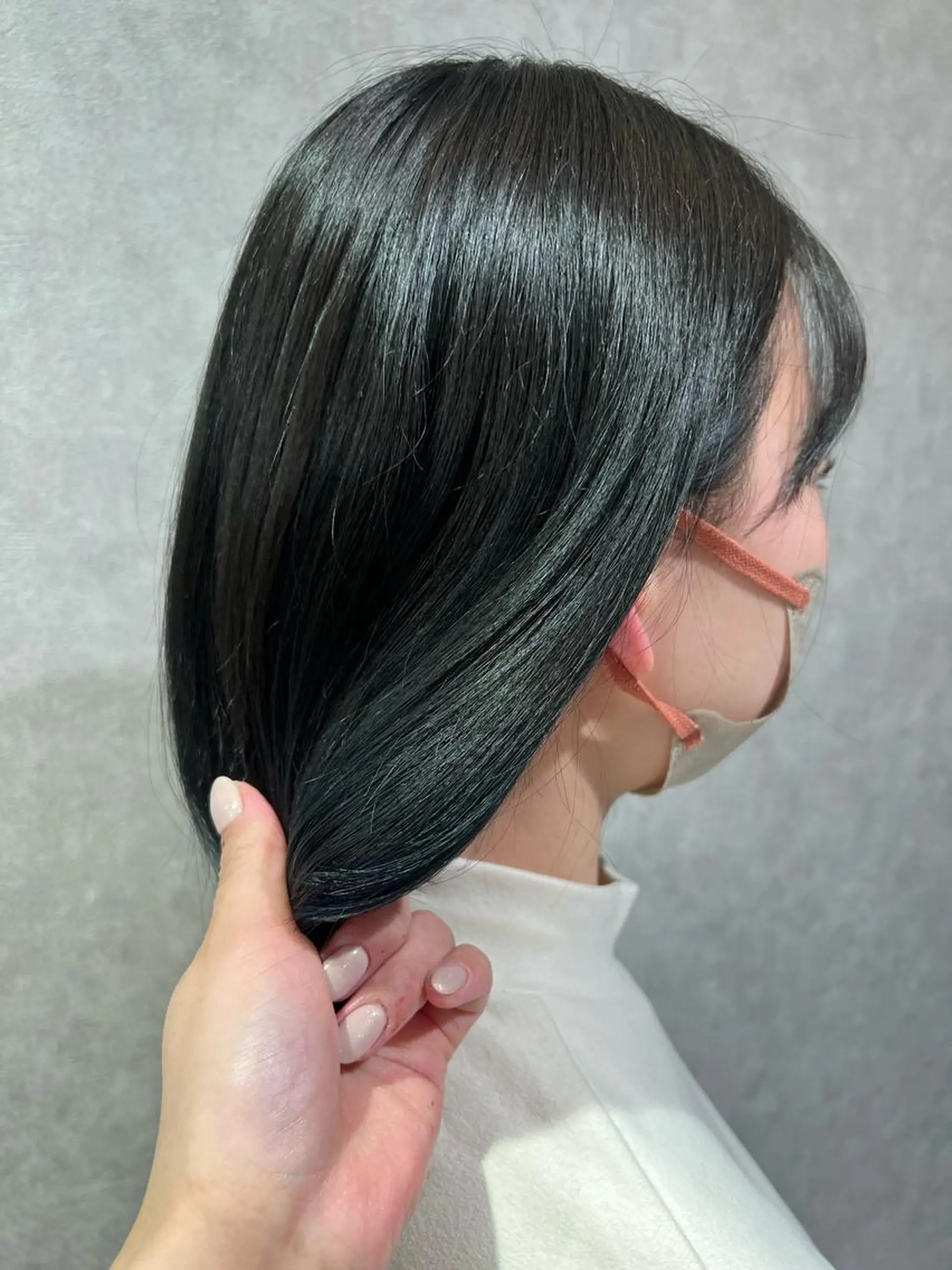 カラー 黒髪 ブルーカラー ブルーブラック ヘアカラー letter by novel 大野のヘアスタイル