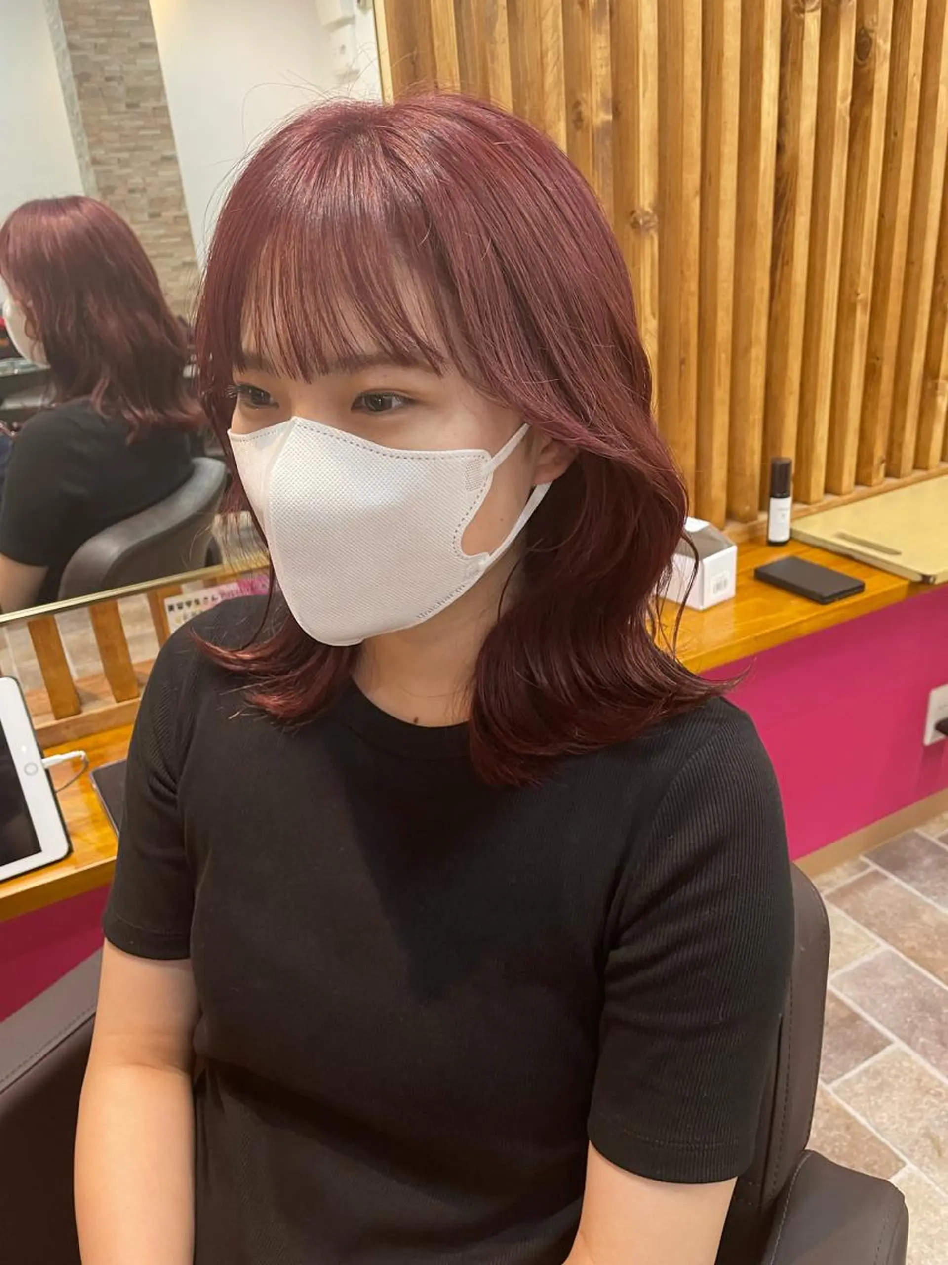 セミロング カラー レッドカラー カット ヘアカラー YUI/ ブリーチカラー🌷のヘアスタイル