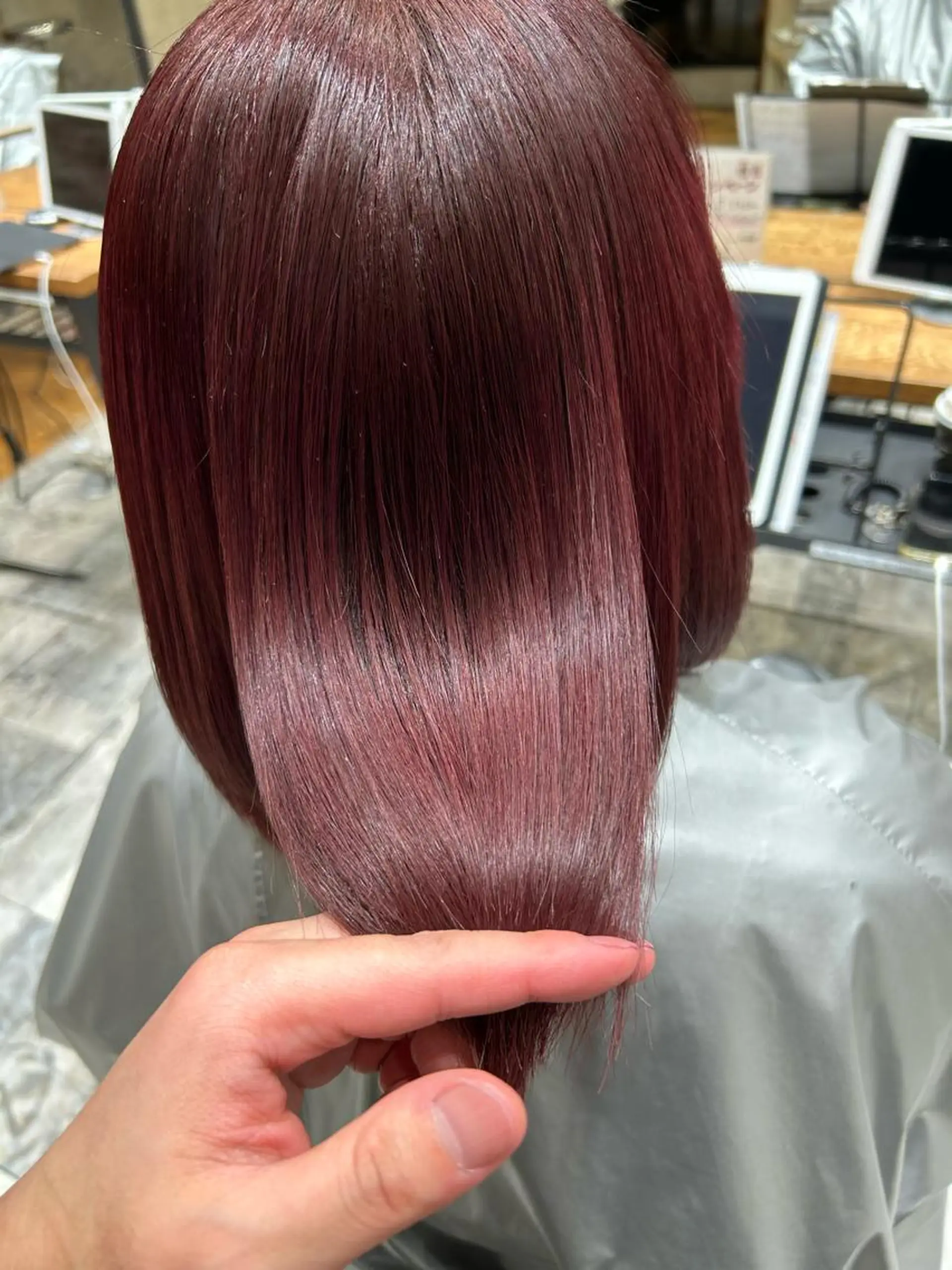 ミディアム カラー パーマ ブリーチ ケアブリーチ ダブルカラー イヤリングカラー ハイライトカラー カット ヘアカラー 縮毛矯正 トリートメント 新宿✨顔周りカット 韓国ヘア/坂本亜裟海のヘアスタイル