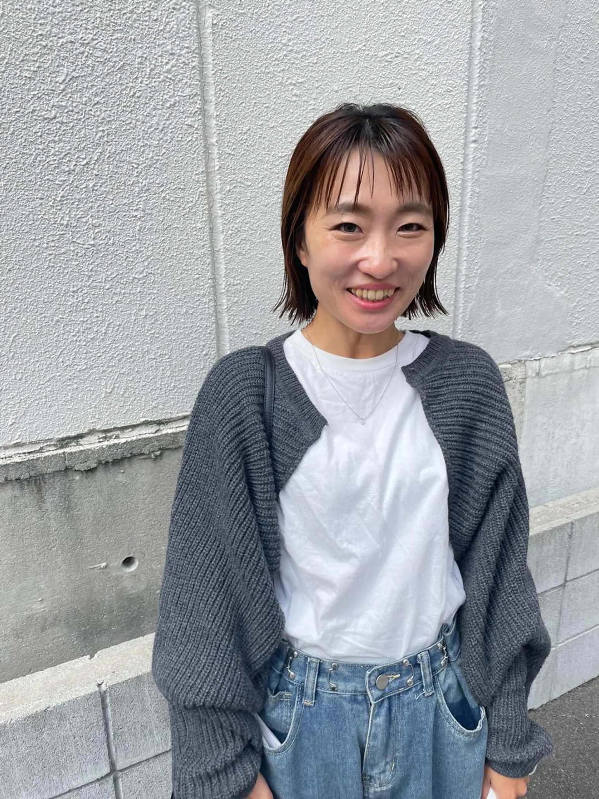 ショート カット さの あやねのヘアスタイル