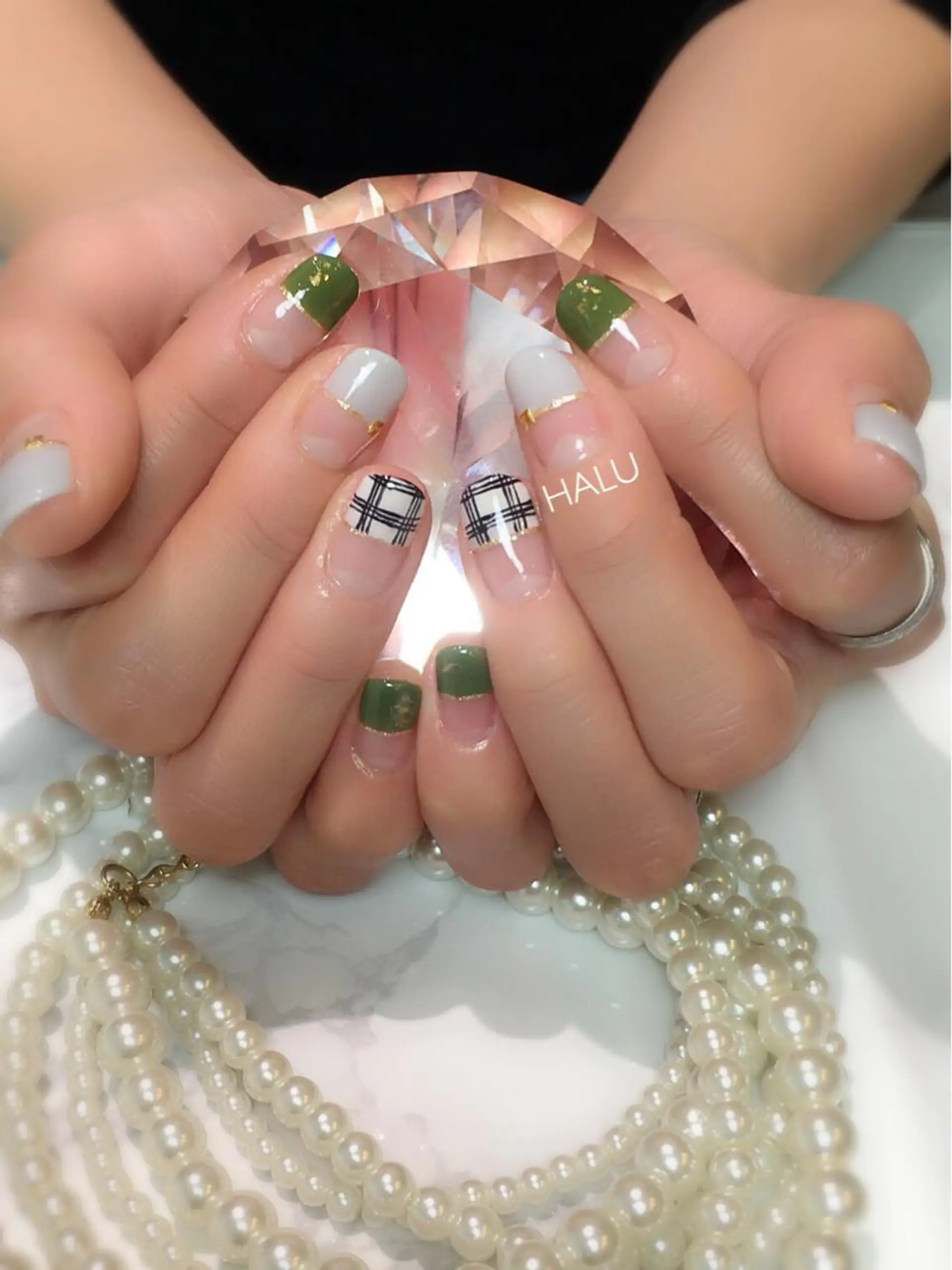 ネイル フレンチネイル HALU ハルのネイルデザイン