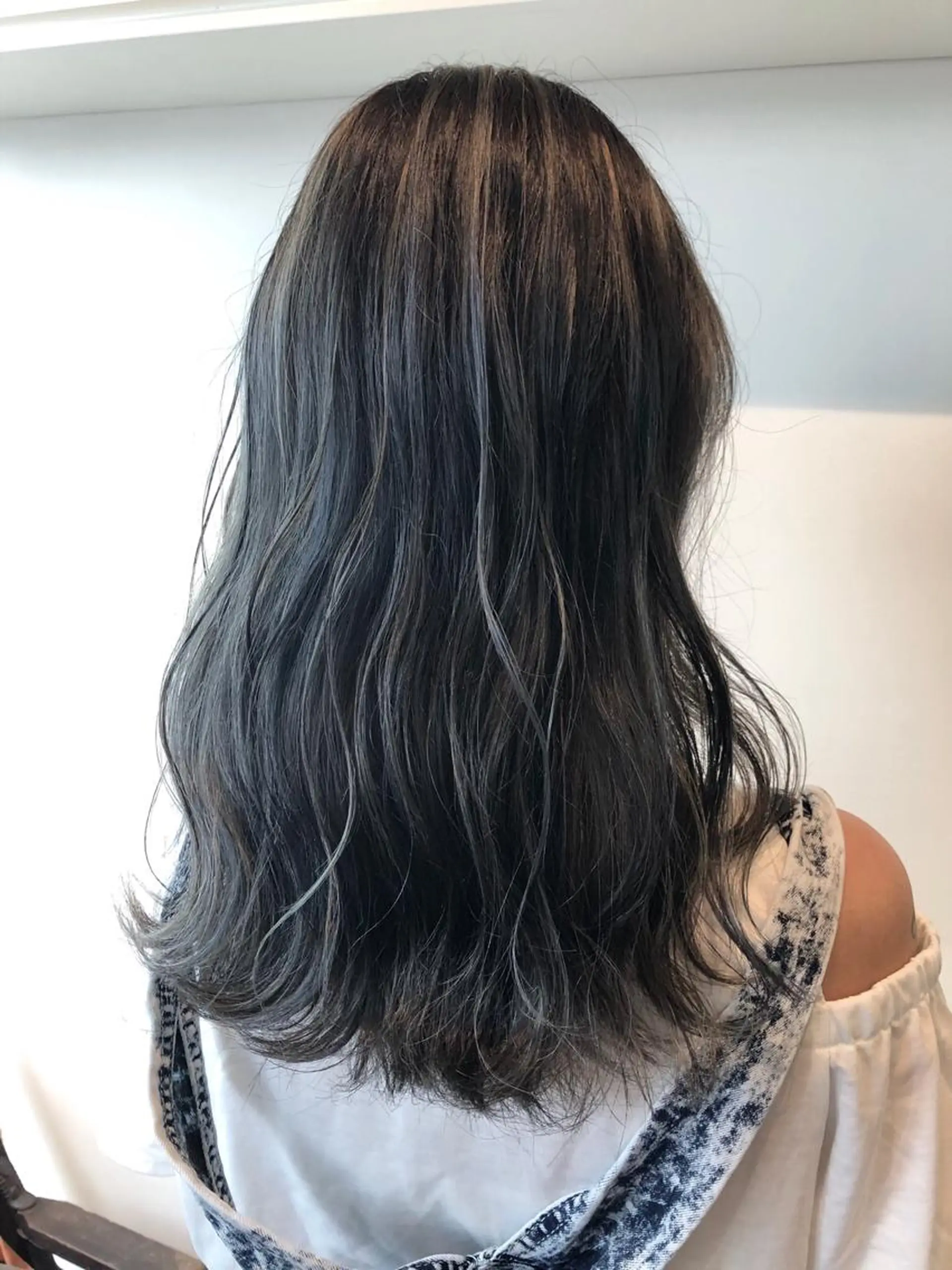 セミロング カラー ハイライトカラー ハイライト ヘアカラー トリートメント 💐パーソナルカラー /市橋加菜💐のヘアスタイル