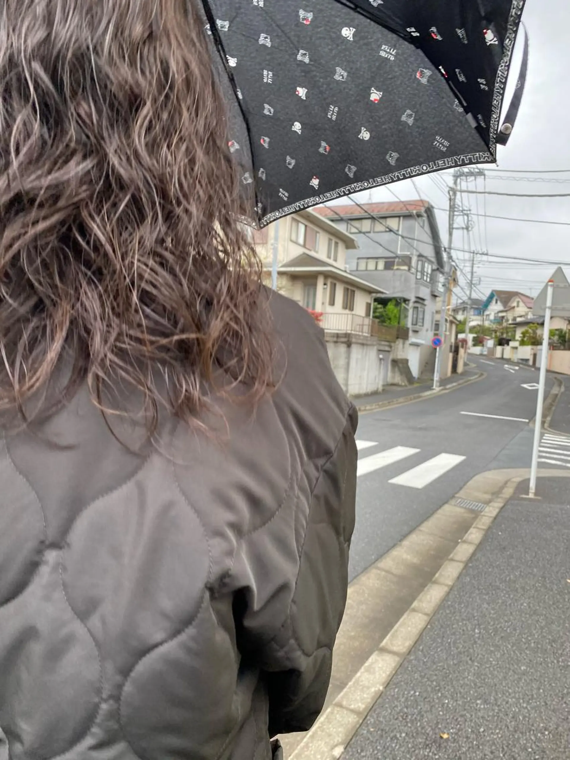 パーマ 星野 菜月のヘアスタイル