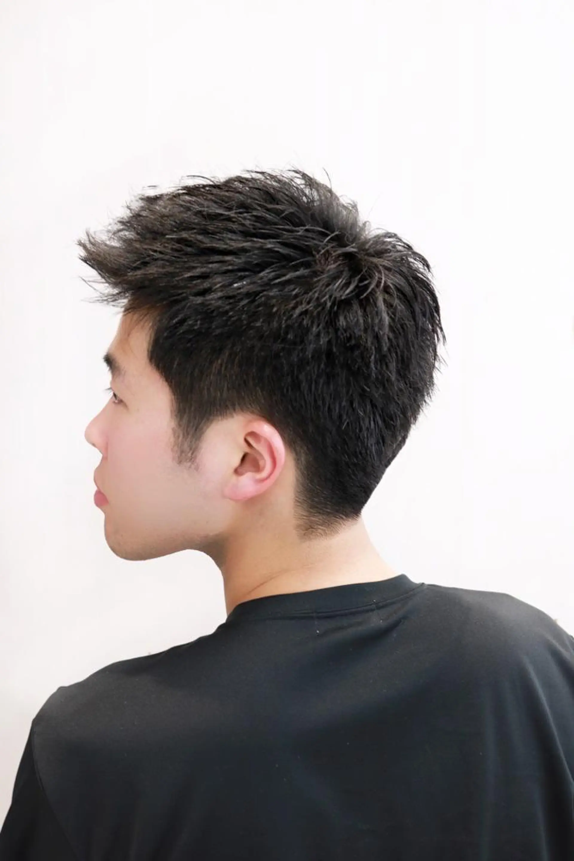 ショート メンズ 渡邊 絢のヘアスタイル