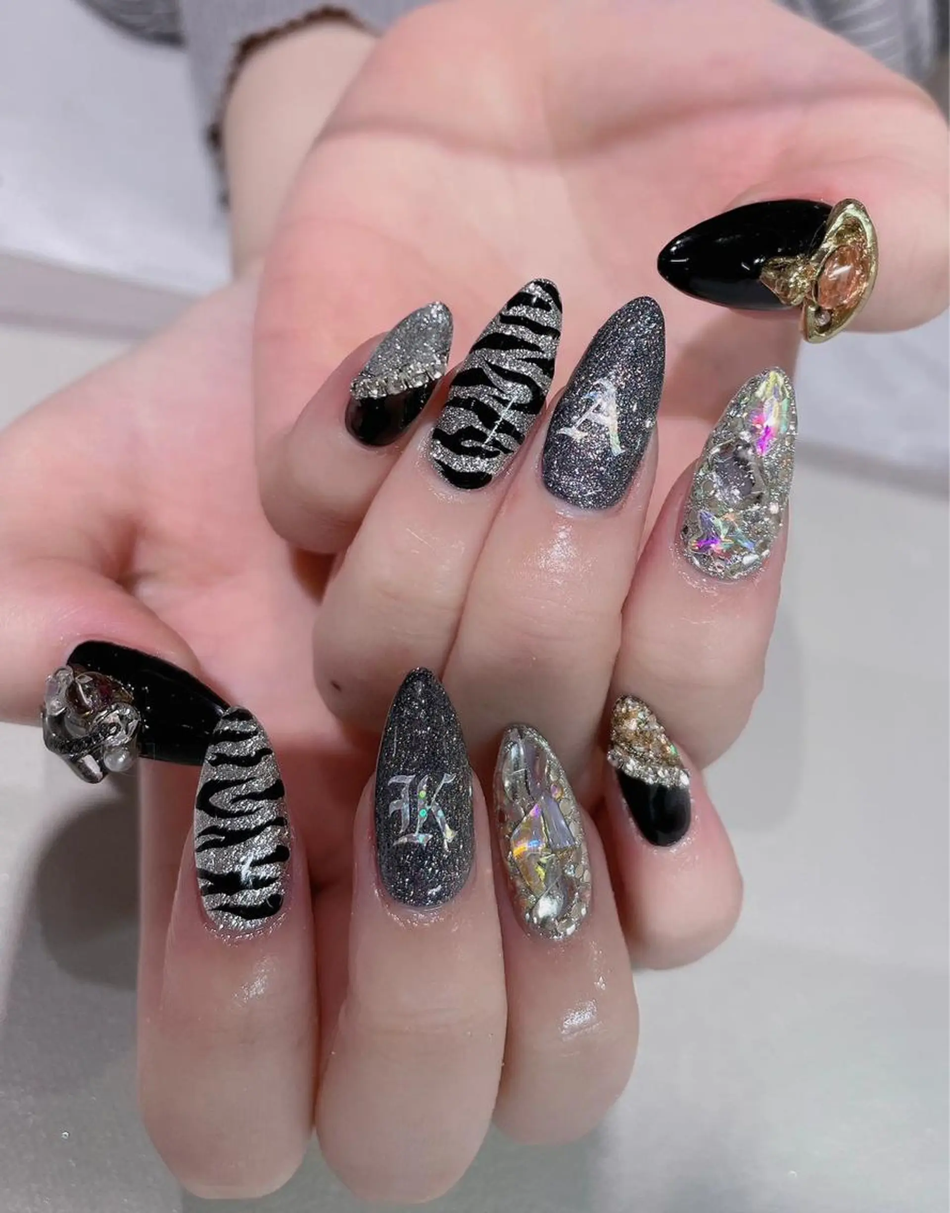 ネイル エムズ ハヤシのネイルデザイン