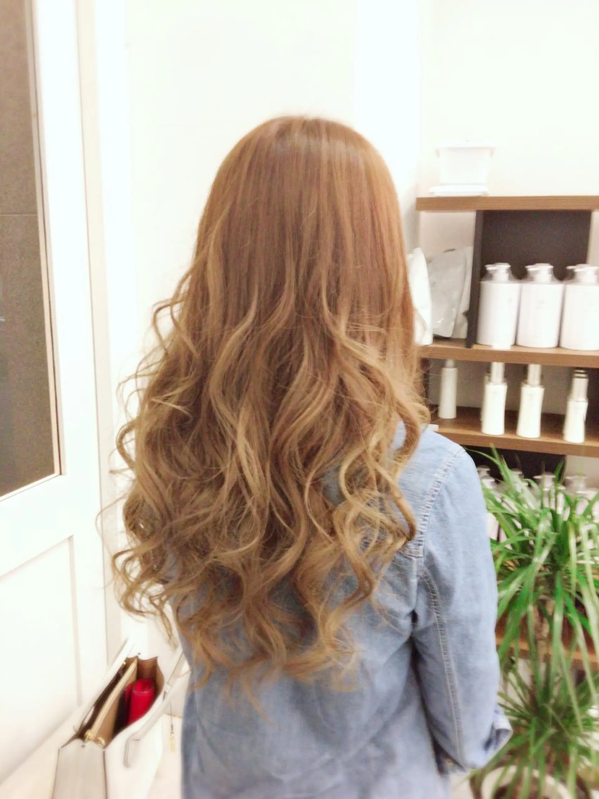 ロング カラー ヘアカラー トリートメント 💎JADE GRACE💎のヘアスタイル