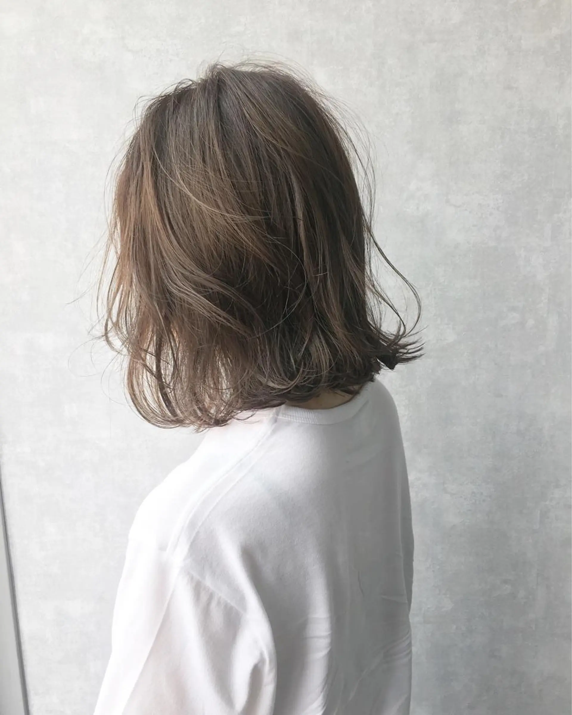 ミディアム カラー レイヤーカット BLend 渋谷のヘアスタイル