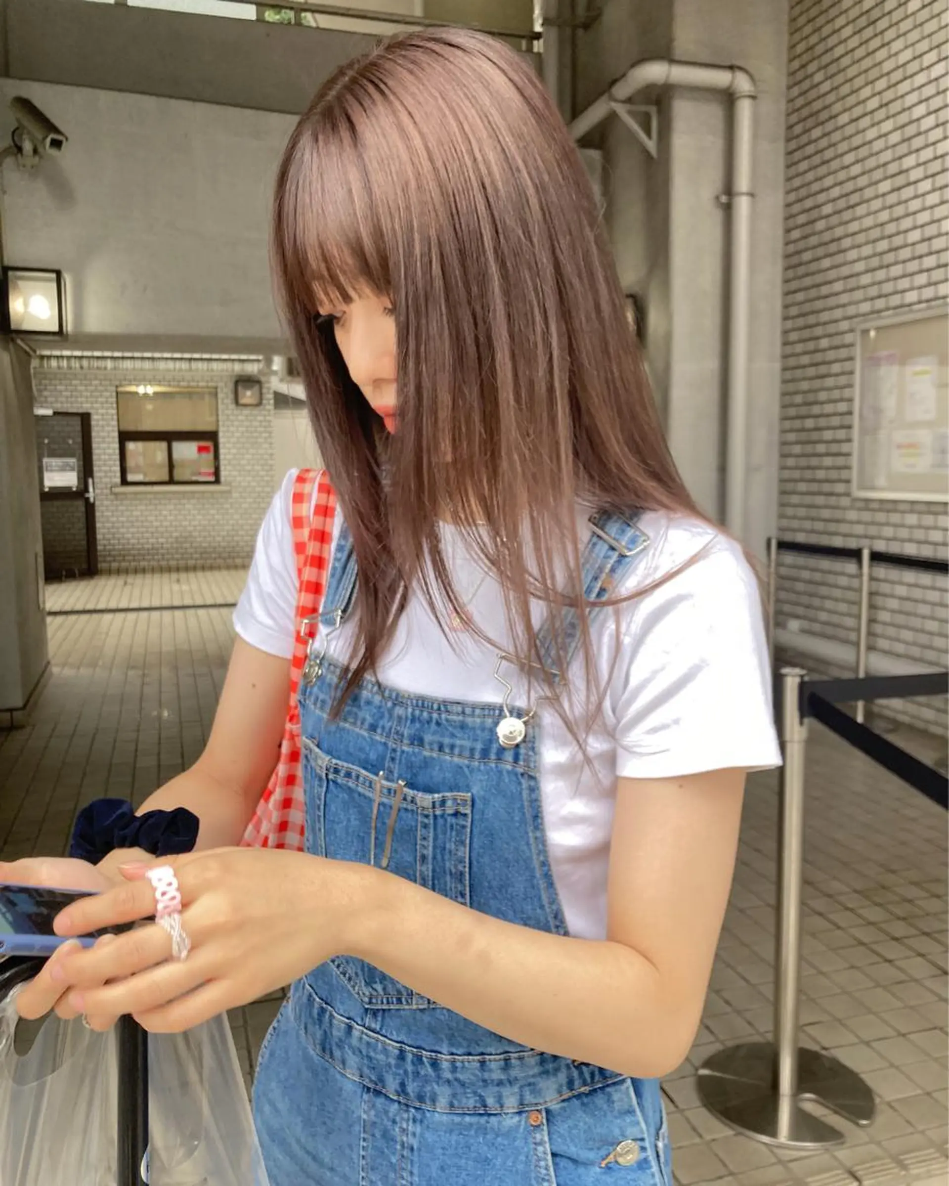 ロング カラー ベージュカラー ブリーチ ラベンダーカラー ラベンダーベージュ カット ヘアカラー お洒落ベージュ🤎 代官山shibukiのヘアスタイル