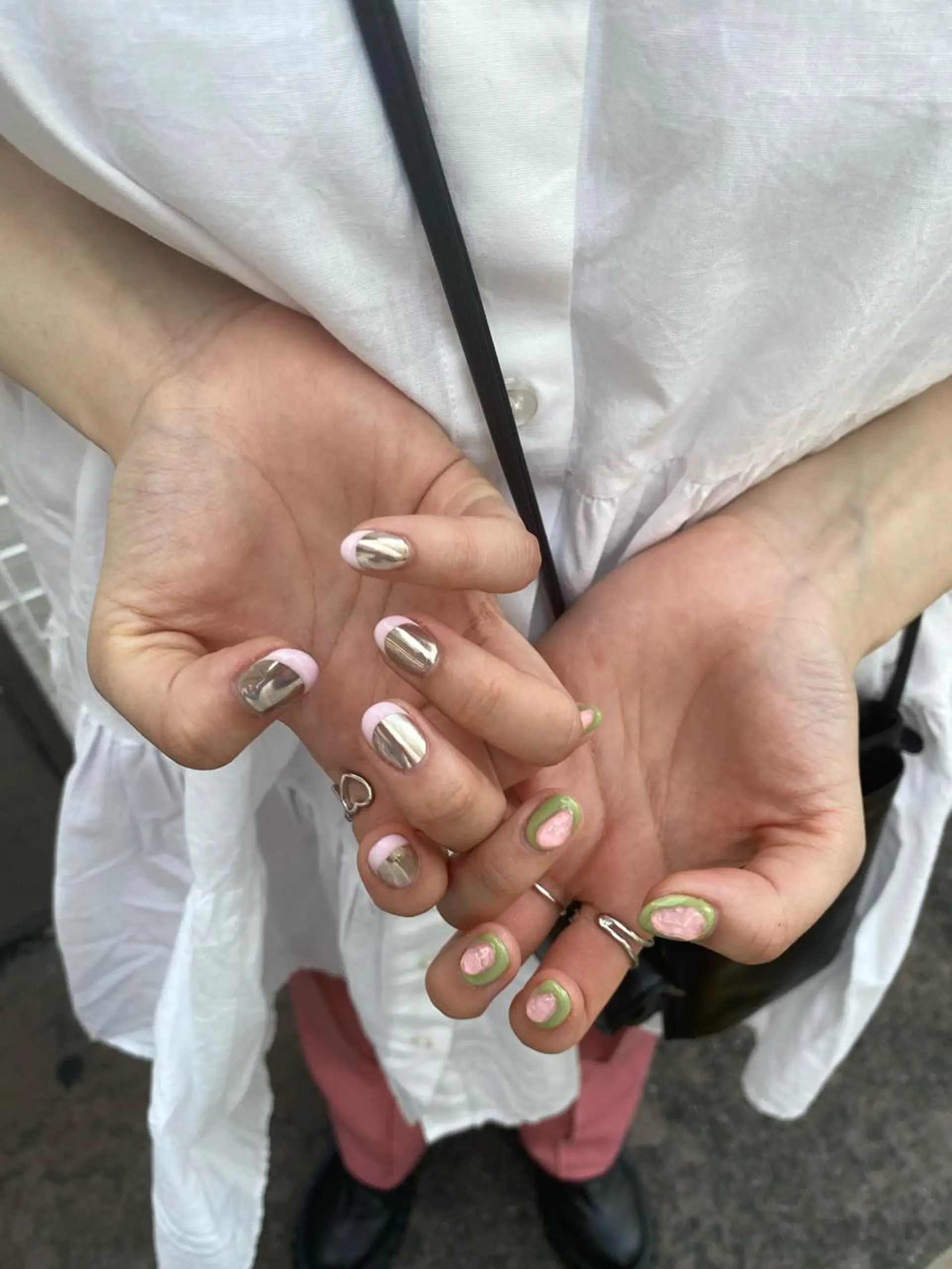 ネイル グリーン 持ち込み ニュアンスネイル ピンク Charme. NOBUKOのネイルデザイン