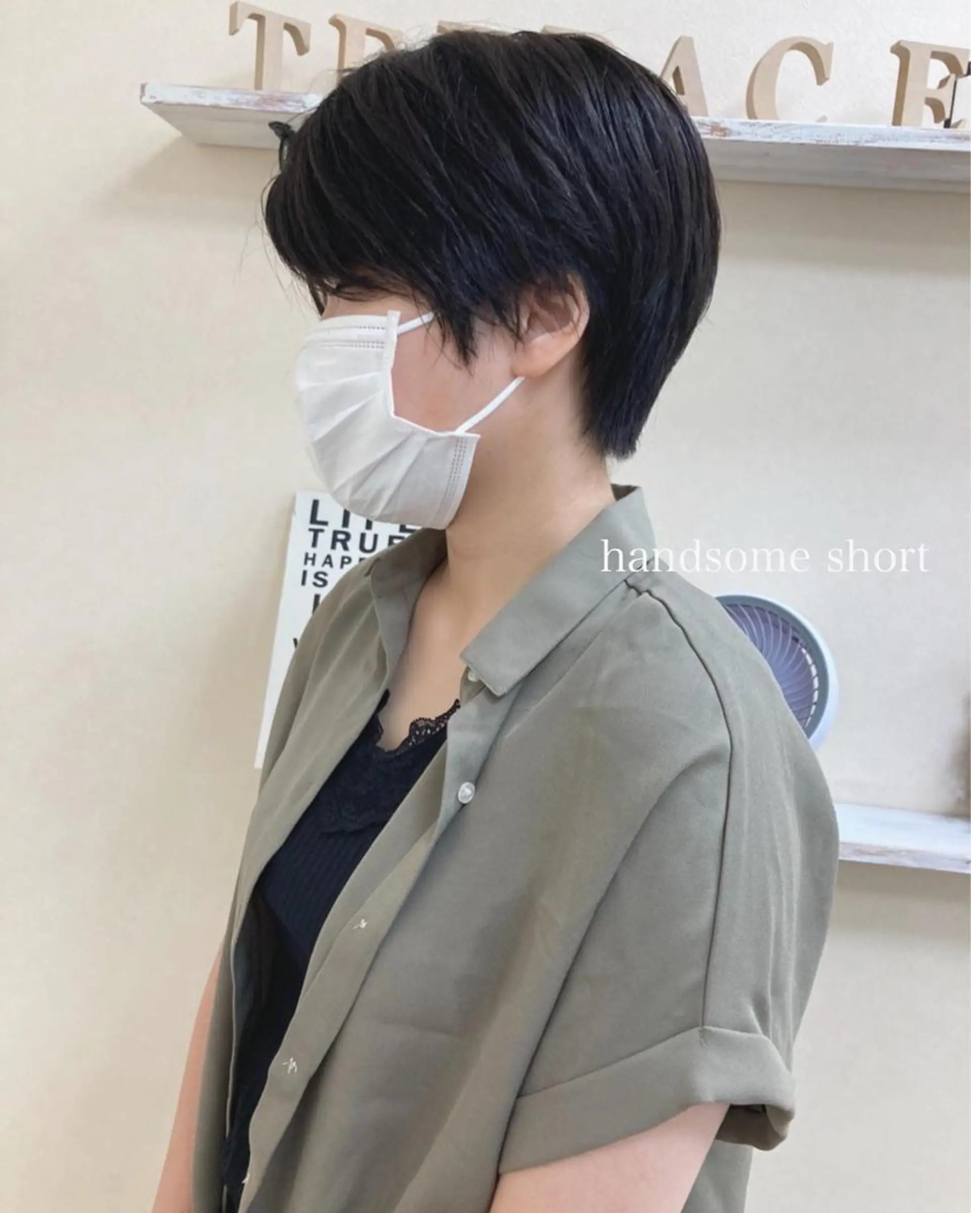 ショート 切りっぱなしボブ ショートボブ ハンサムショート ボブ ショートヘア カット トリートメント 初めてのショート お任せください✂️のヘアスタイル