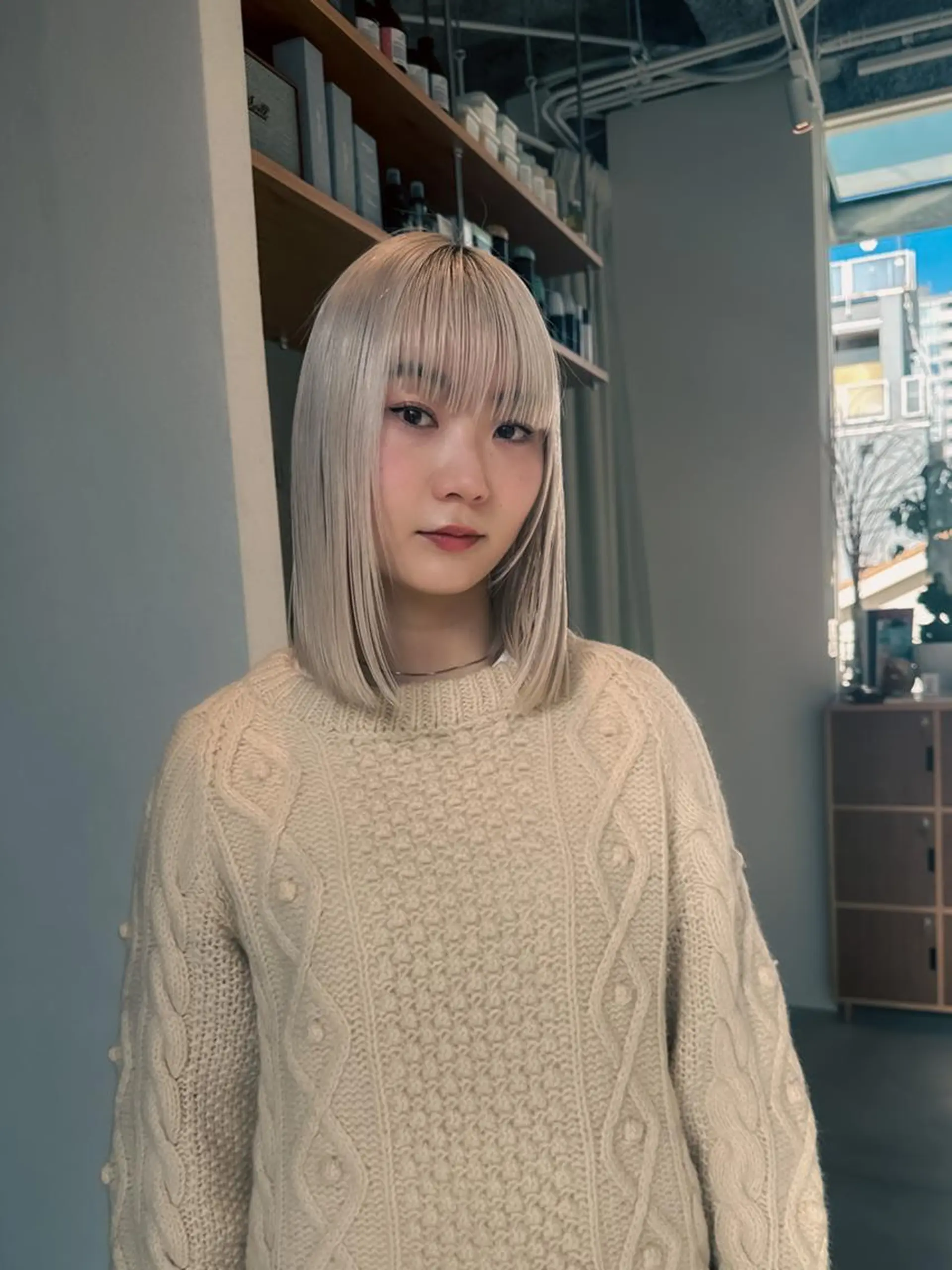 ミディアム 五屋 美咲のヘアスタイル