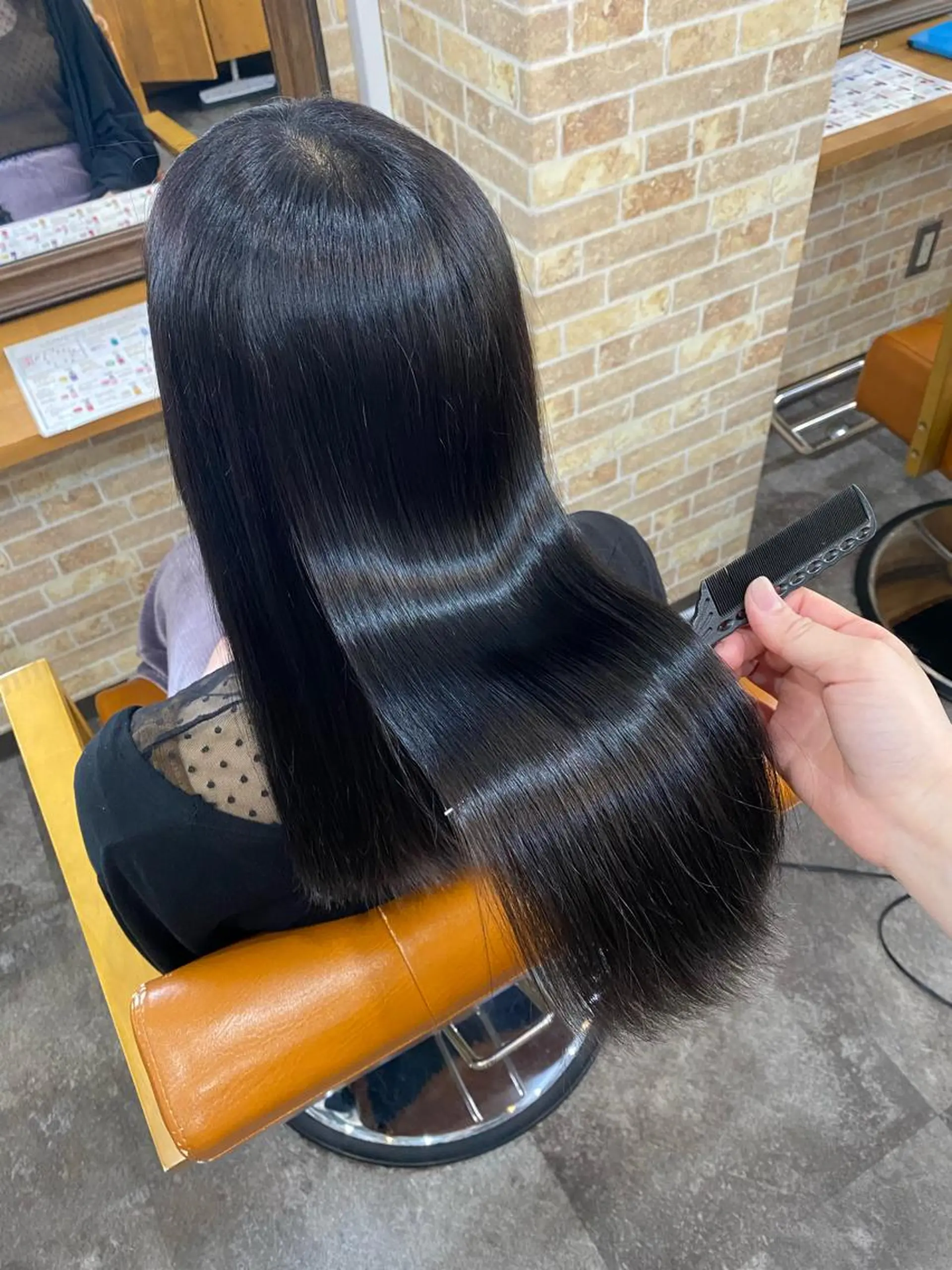 セミロング 美髪ヘア 🤍erikaのヘアスタイル