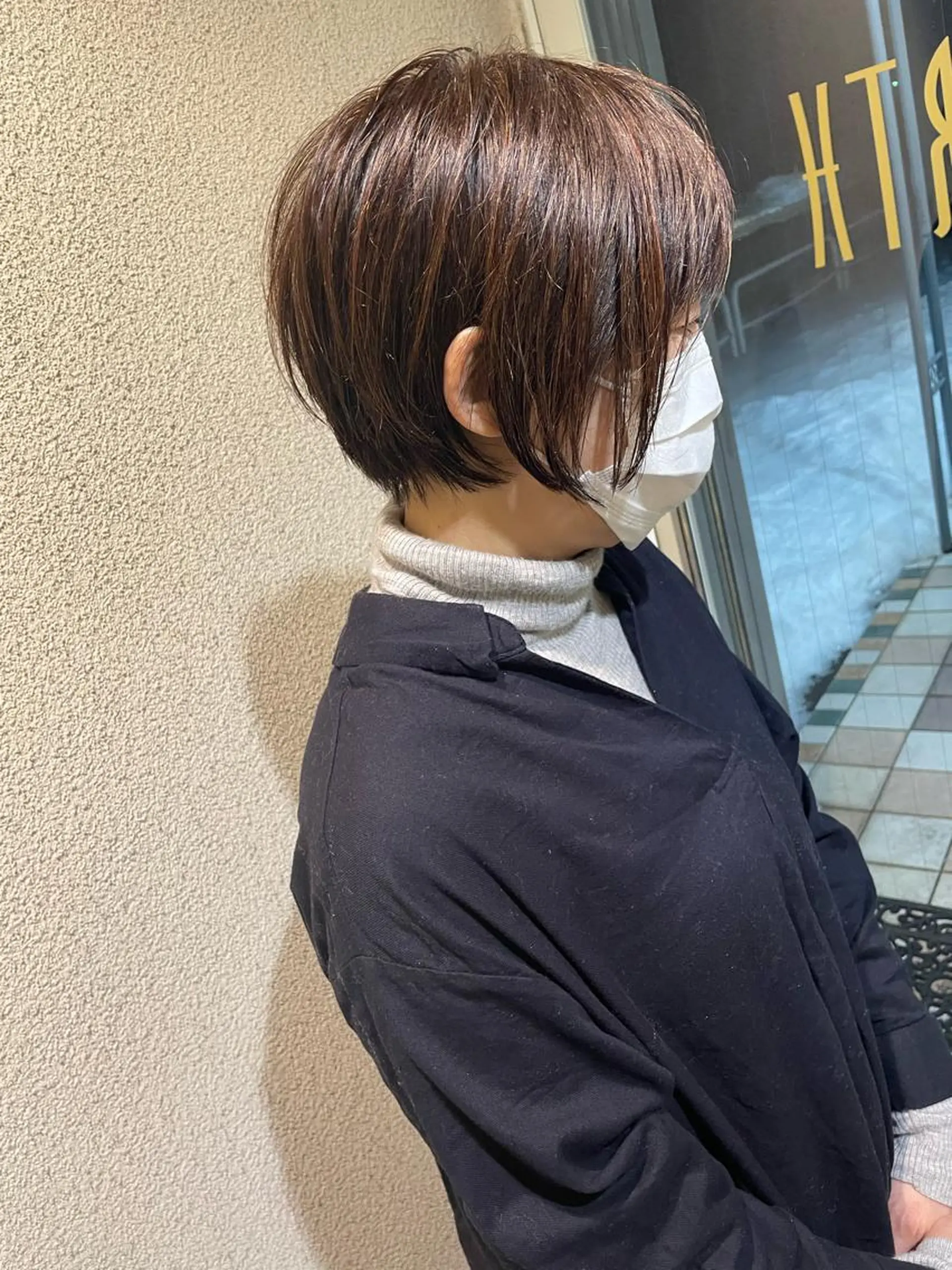 ショート カラー ヘアカラー 佐々木 麻純のヘアスタイル