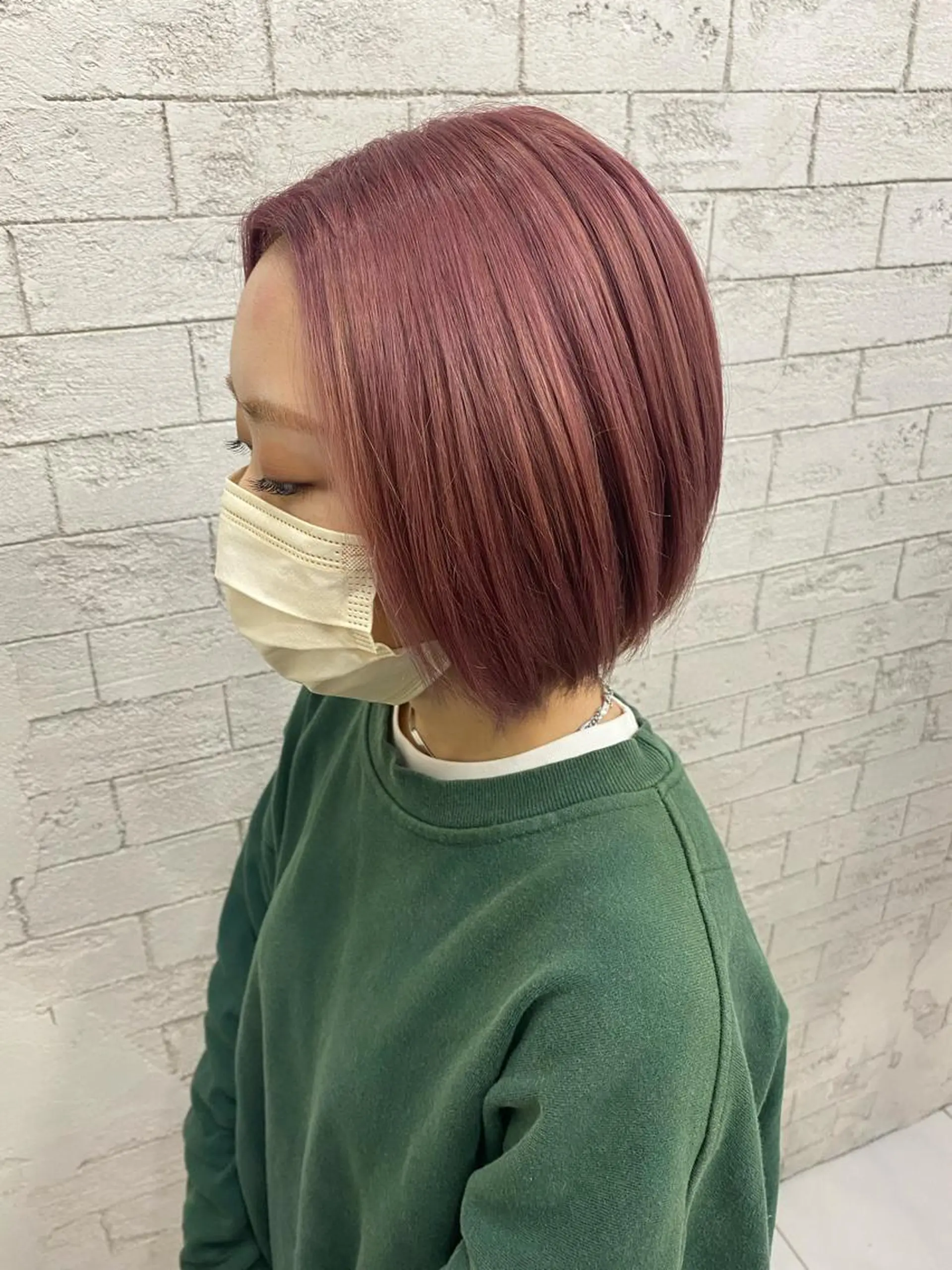 ショート カラー ベージュカラー ピンクカラー ピンクベージュ ホワイト系はお任せ /ブリーチ/店長岩崎のヘアスタイル