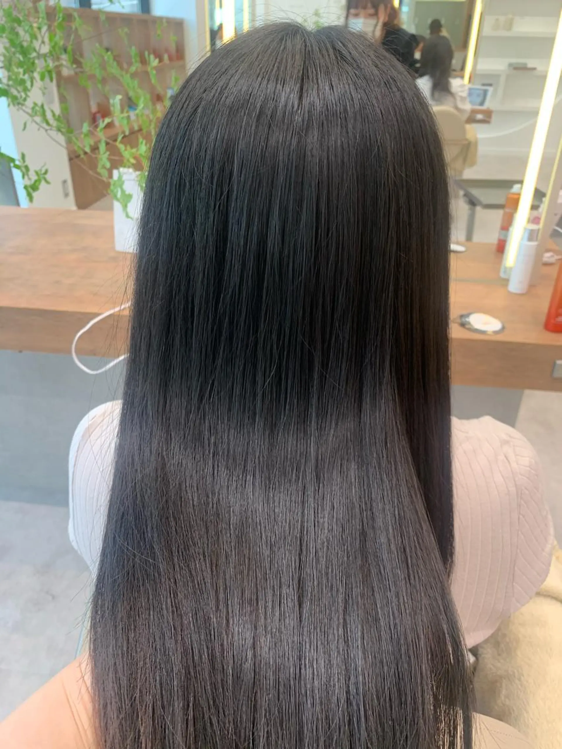 トリートメント ヘッドスパ 近 紗理奈のヘアスタイル