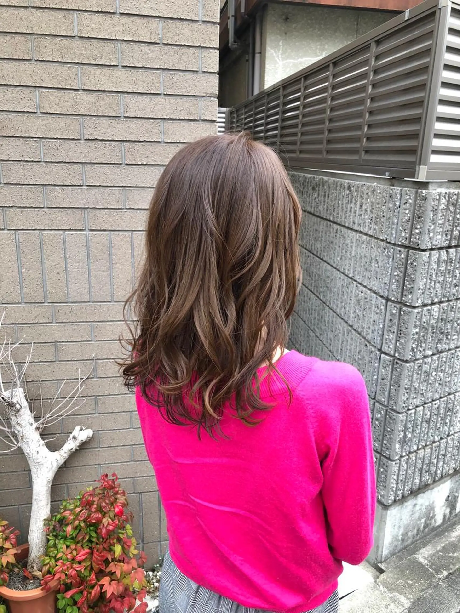 ミディアム カット ヘアカラー 山村 直哉のヘアスタイル