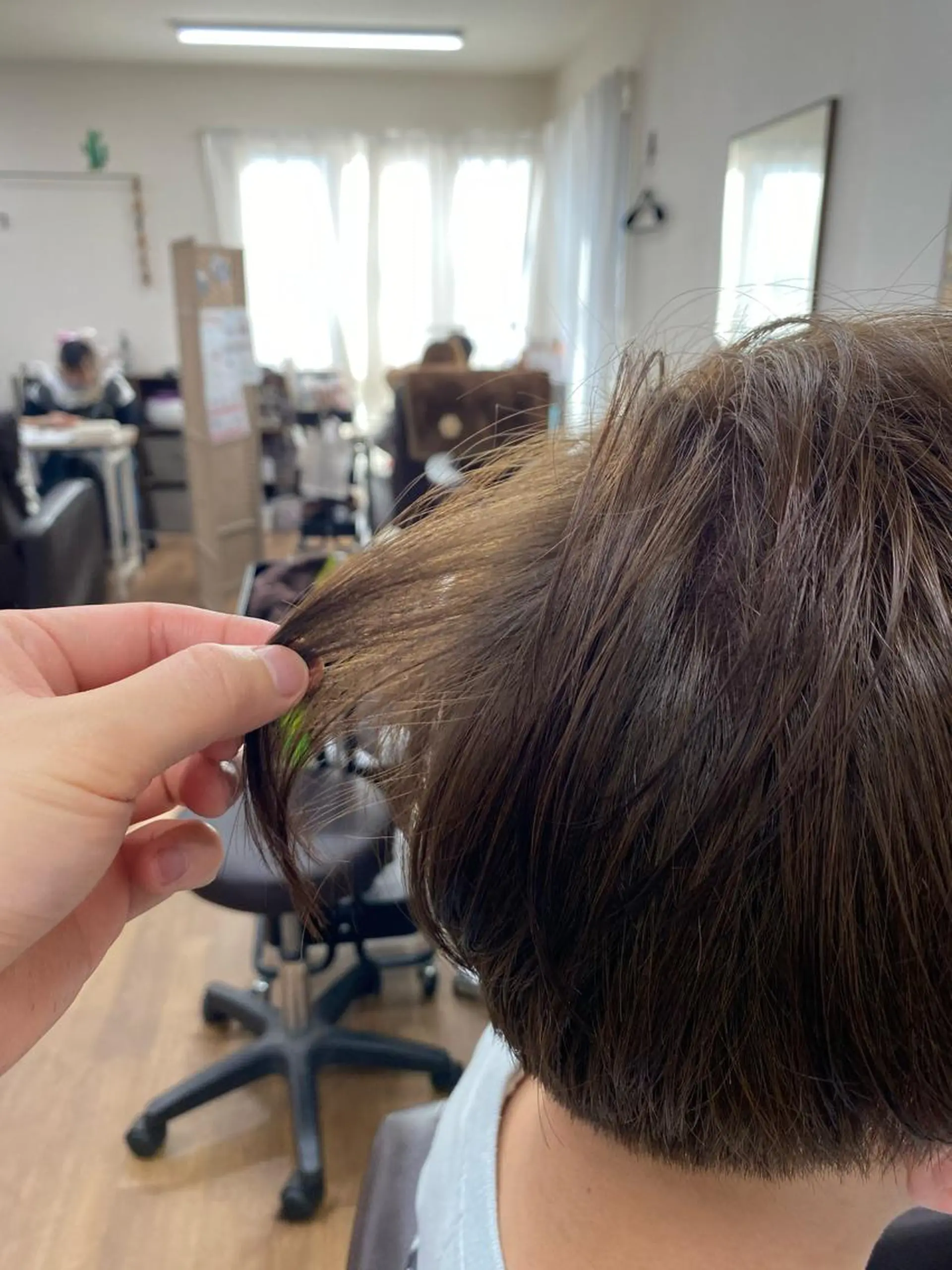 カラー メンズ 森田 滉平のヘアスタイル