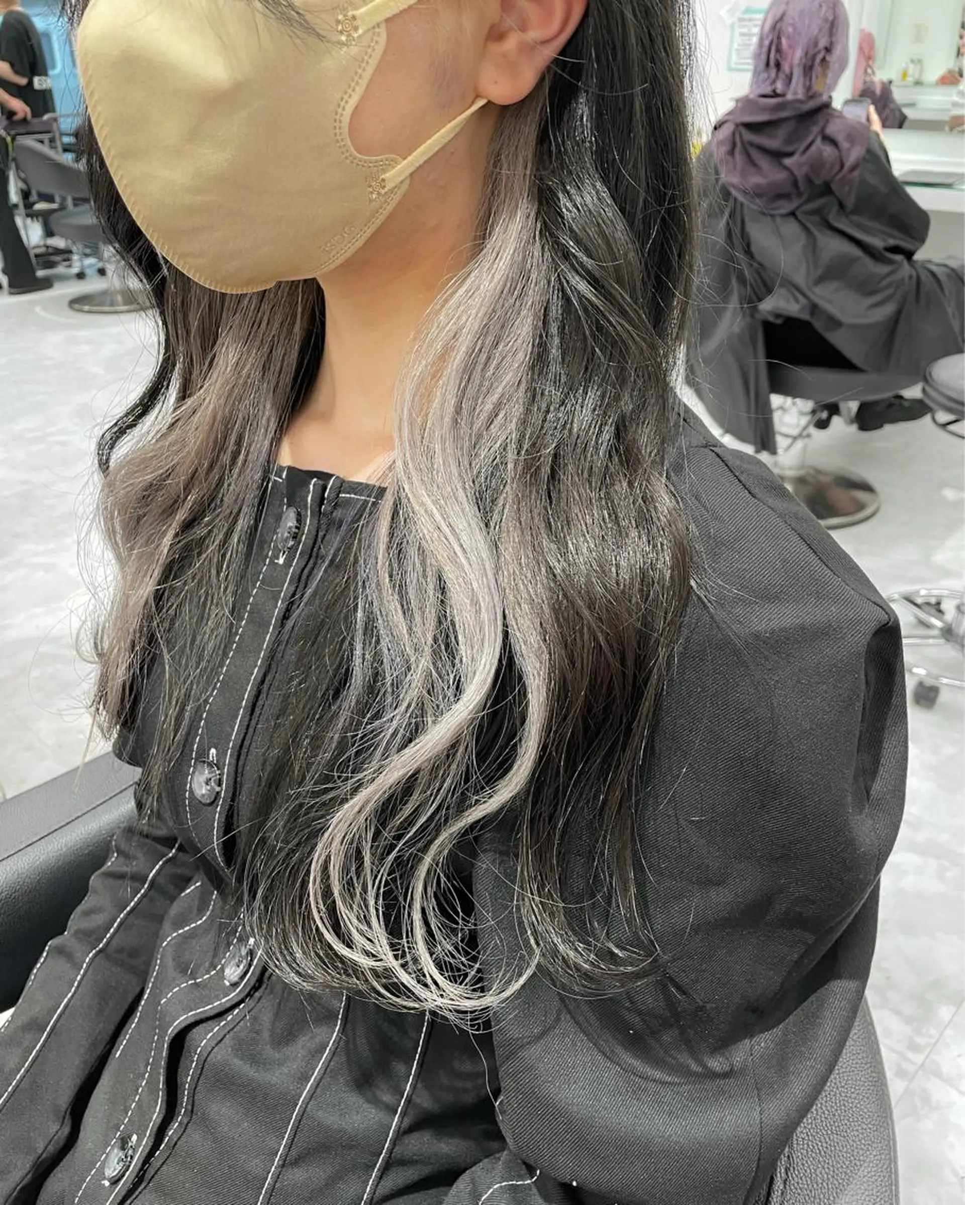 ロング カラー インナーカラー 🤍ベージュ×艶髪 🤍Ryuta🤍のヘアスタイル