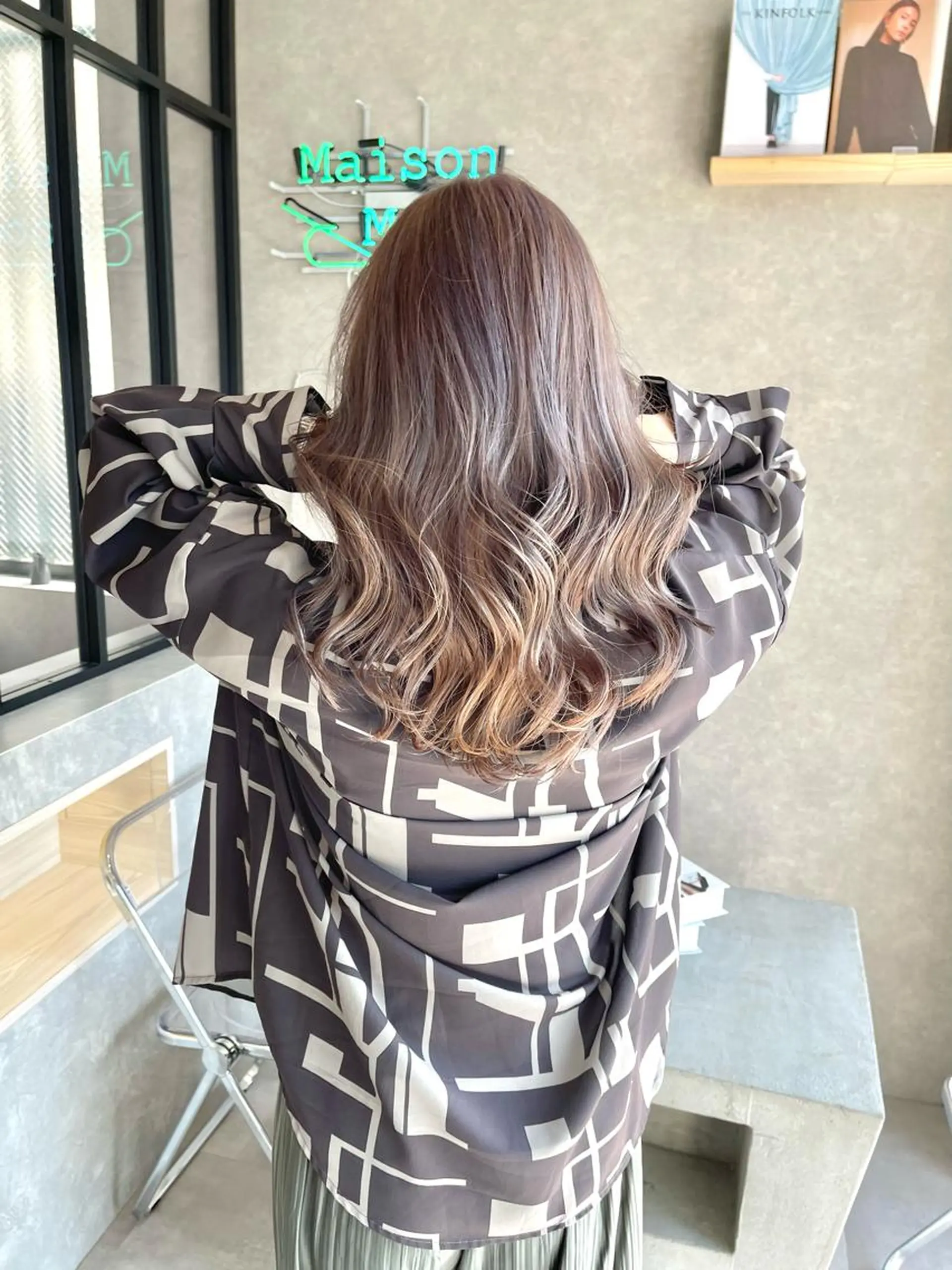 ミディアム カラー カット ヘアカラー トリートメント 一ノ瀬 暁のヘアスタイル