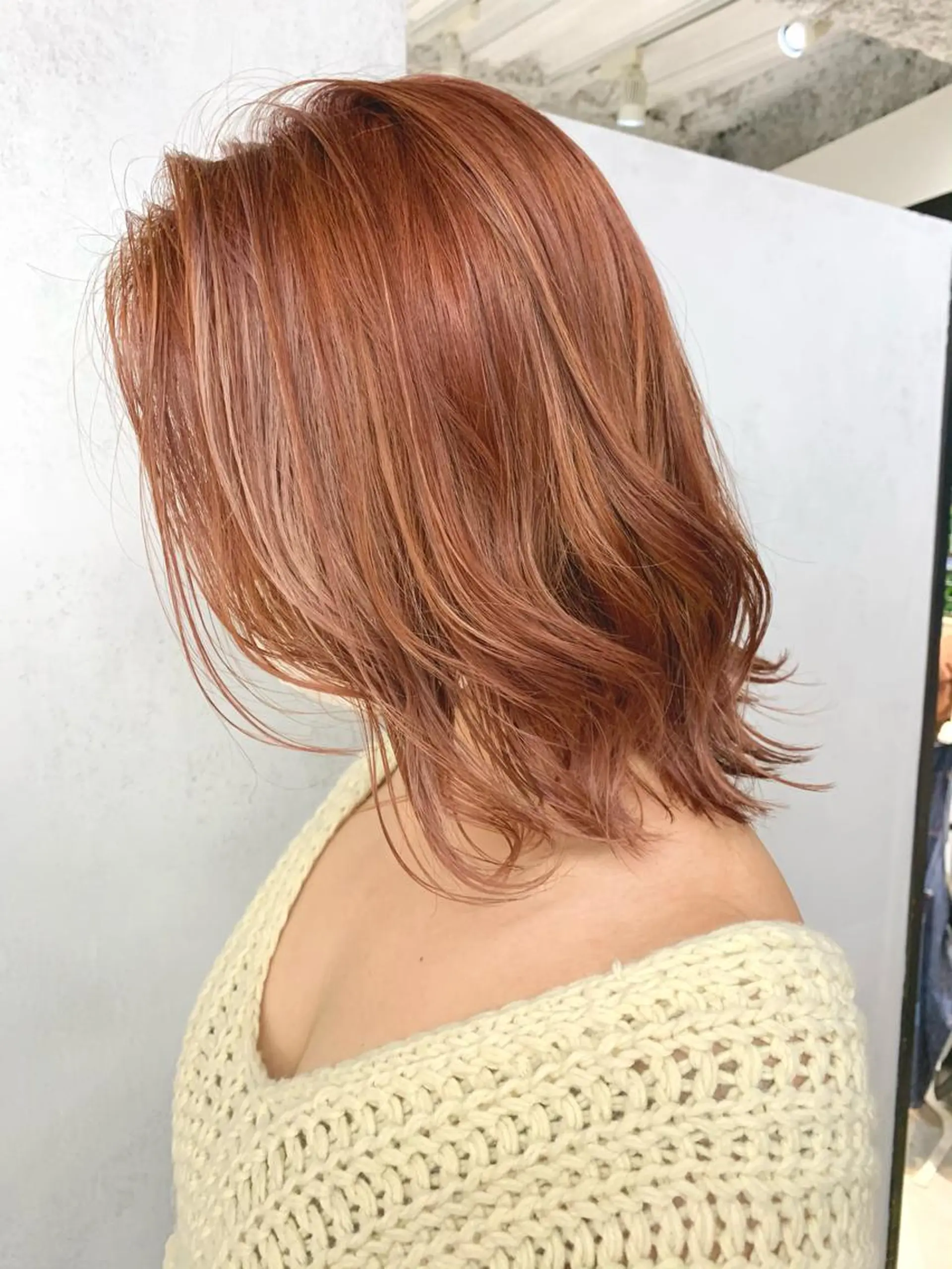 セミロング カット ヘアカラー トリートメント 韓国レイヤーカット KOUKIのヘアスタイル