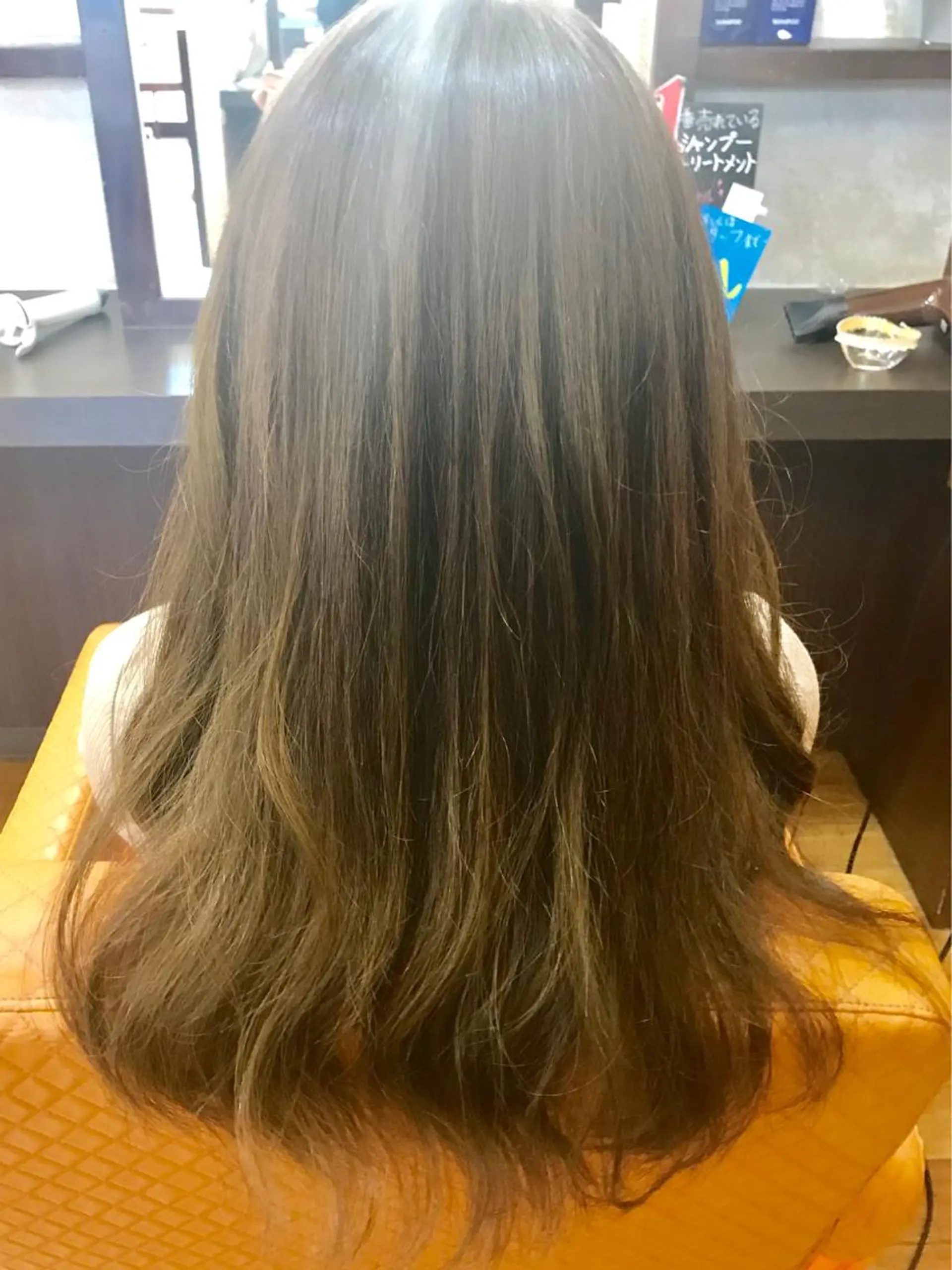 ロング カラー WEST✂︎AKI HIRO✂︎大和高田のヘアスタイル