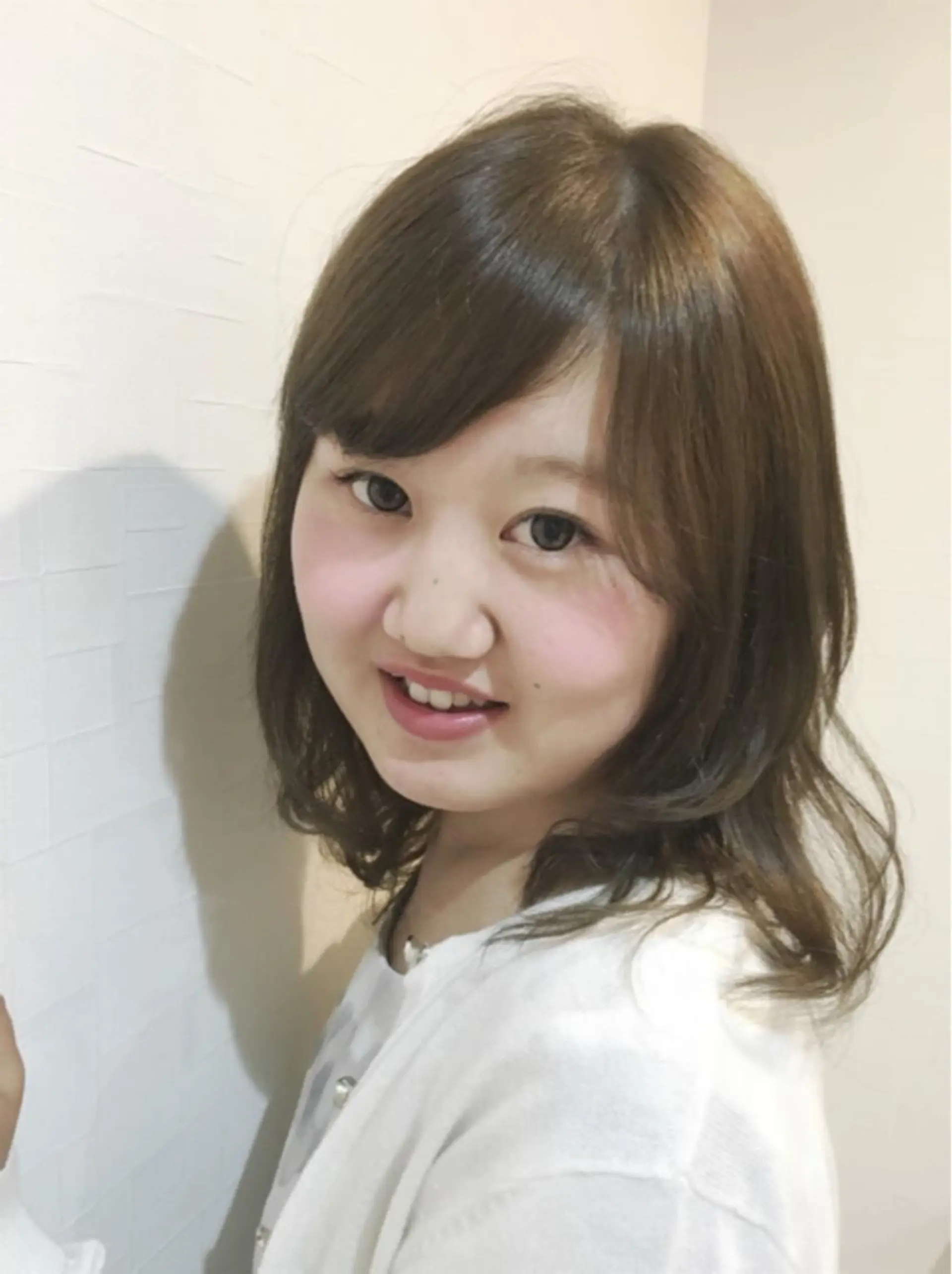 ミディアム カラー ナガサカ サチのヘアスタイル