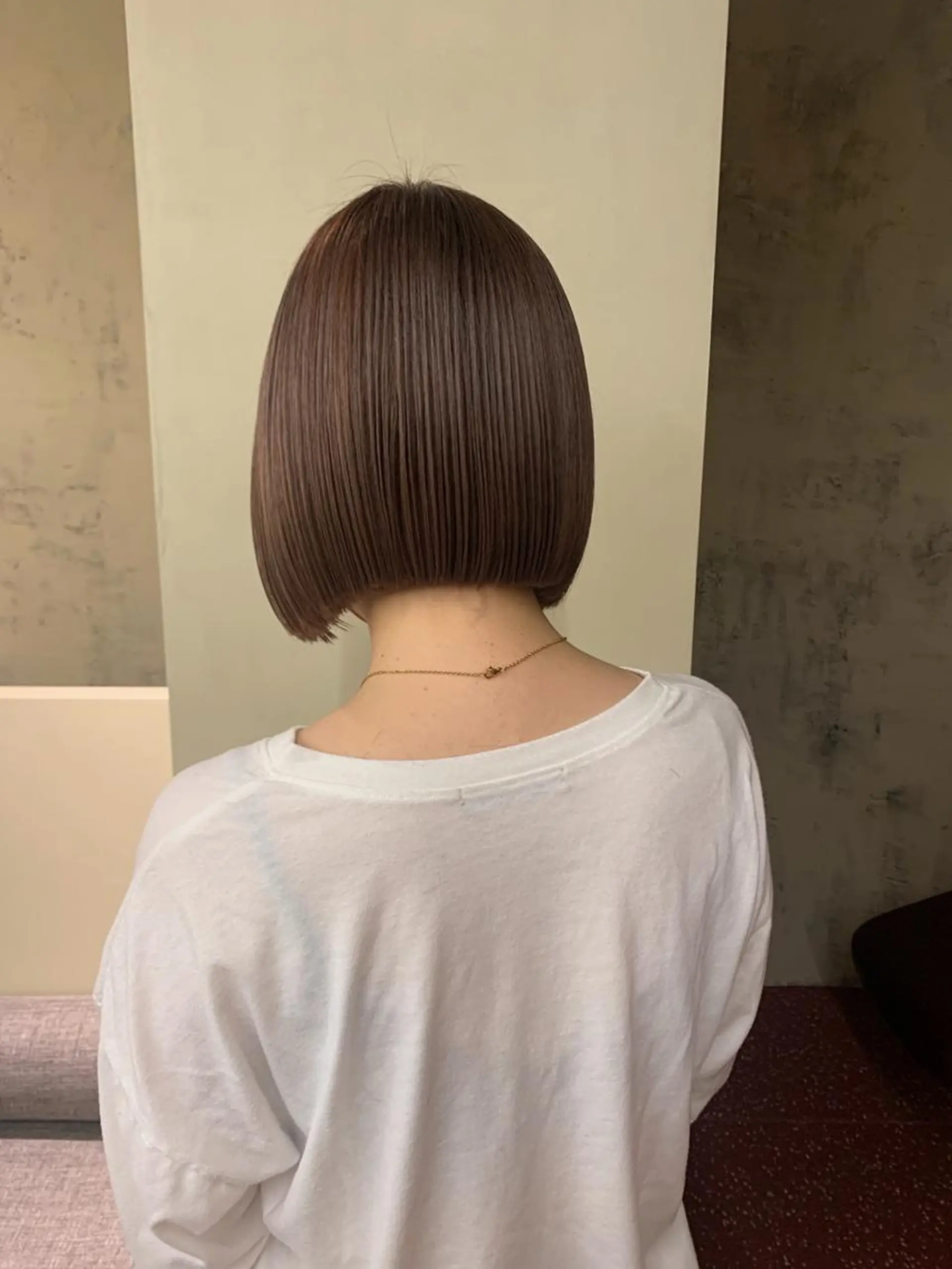 ショート カラー ベージュカラー ブリーチ ダブルカラー ラベンダーカラー カット ヘアカラー yupi🐈‍⬛ レイヤー/パーマのヘアスタイル