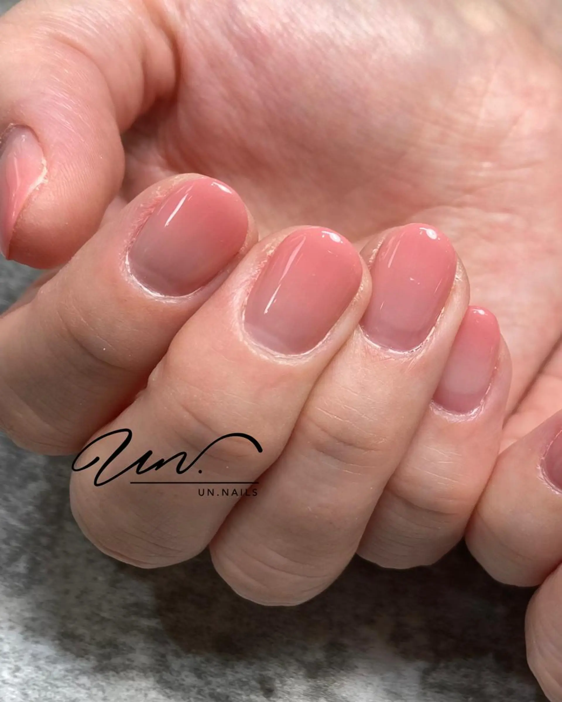 ネイル ハンドネイル UN. nailsのネイルデザイン