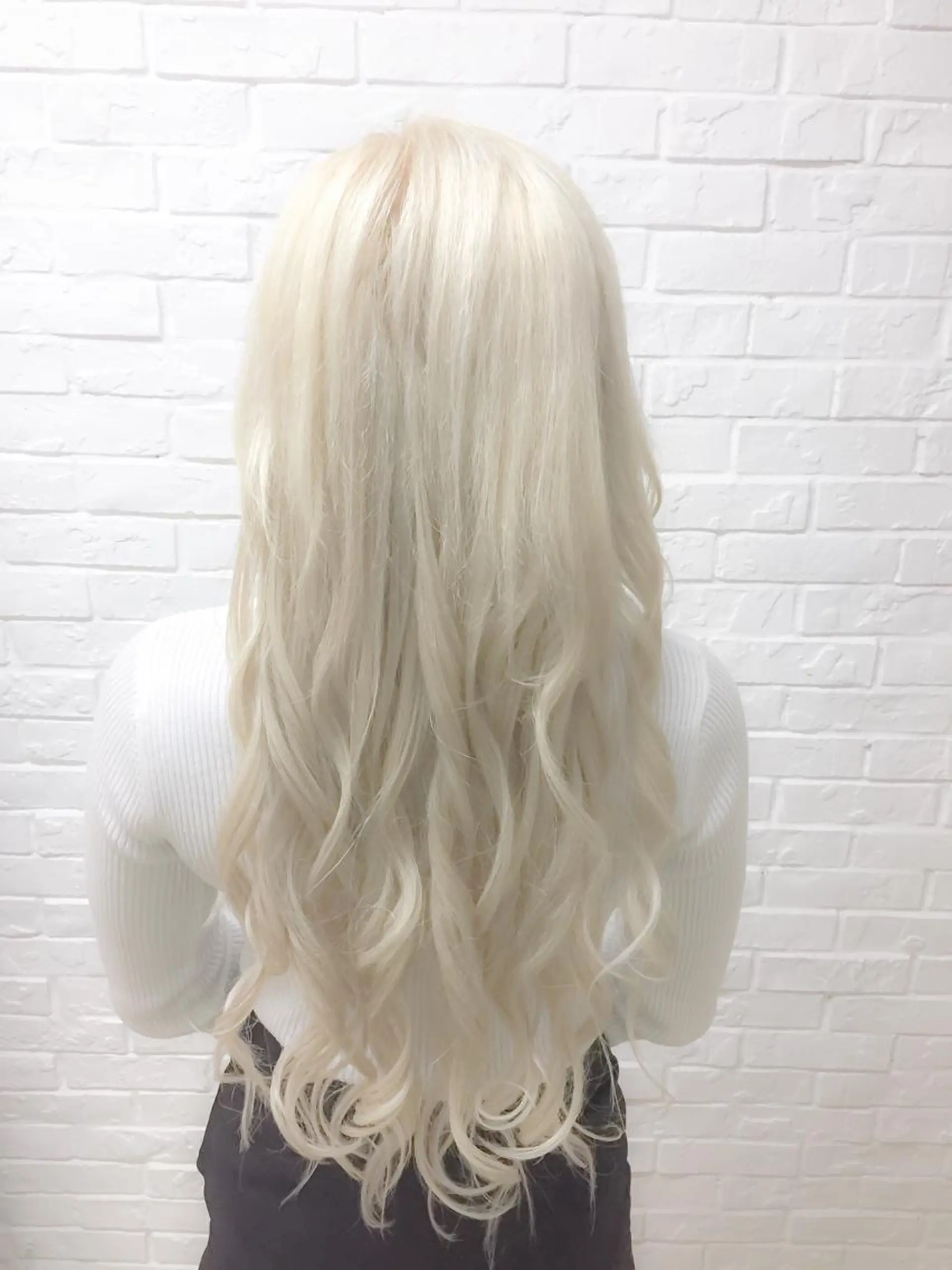 ミディアム セミロング ロング カラー 編み込みエクステ エクステ エクステリピート率 No.1 菊池　悠介のヘアスタイル