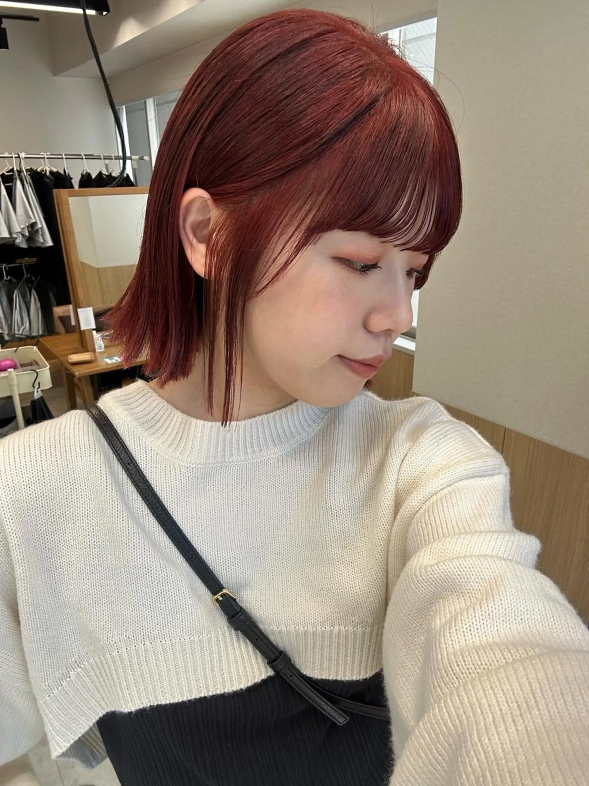 ショート カラー ボブ 安永 来未のヘアスタイル
