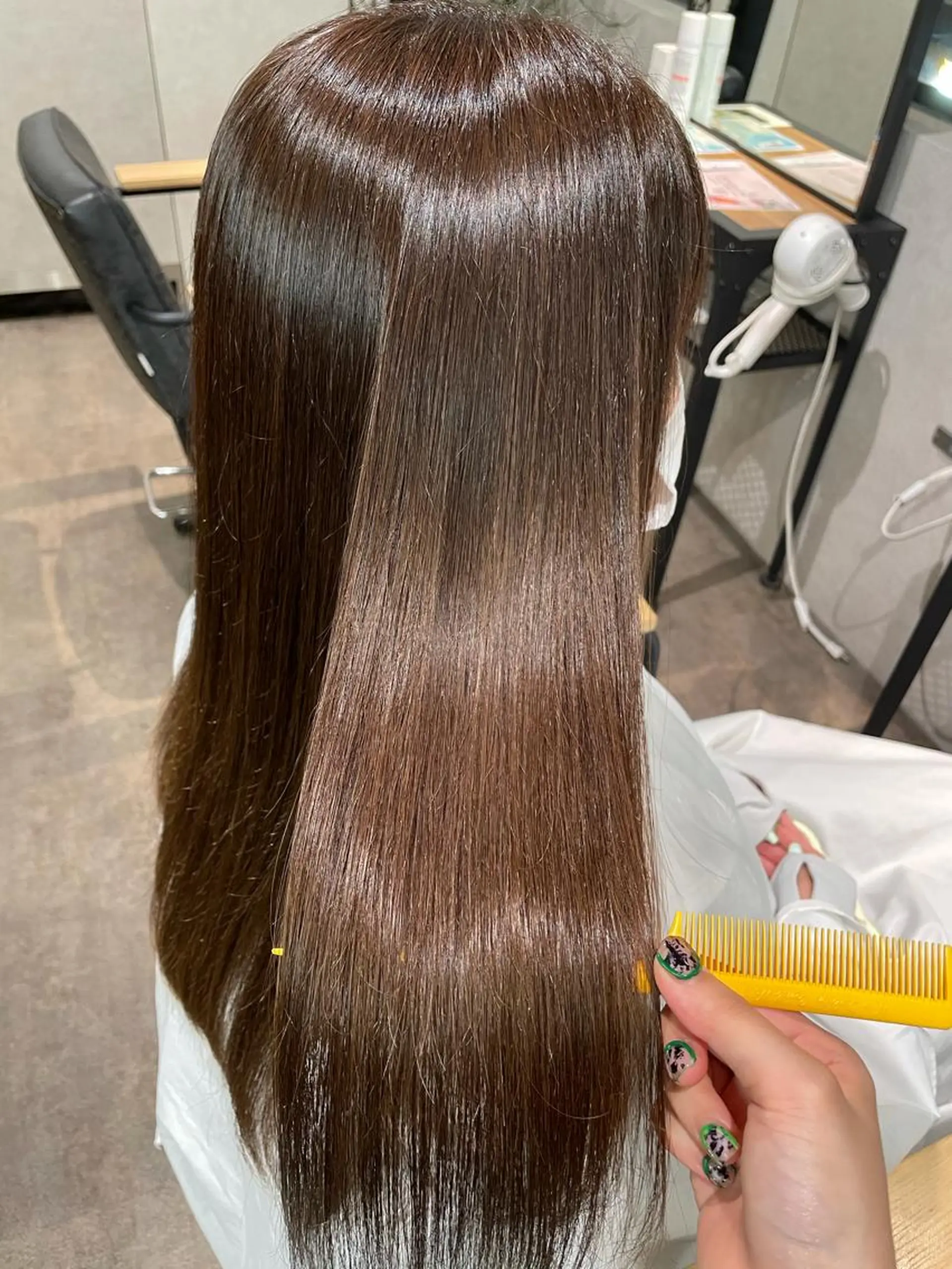 ロング カラー 髪質改善 トリートメント ヘアカラー トリートメント ナチュラル透明感🌱 小山美樹子のヘアスタイル