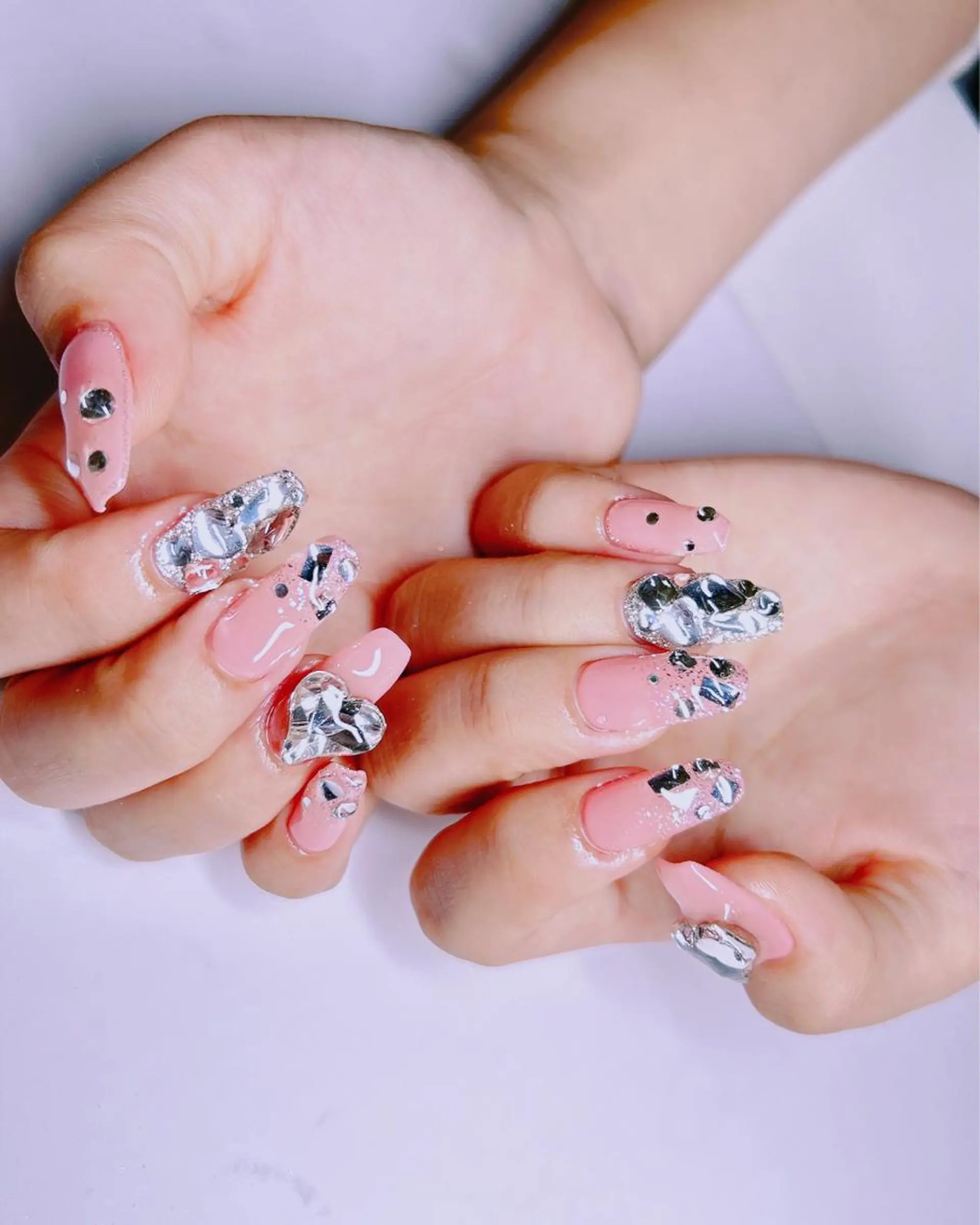 ネイル 美爪パラジェル導入店 Sunnilyのネイルデザイン