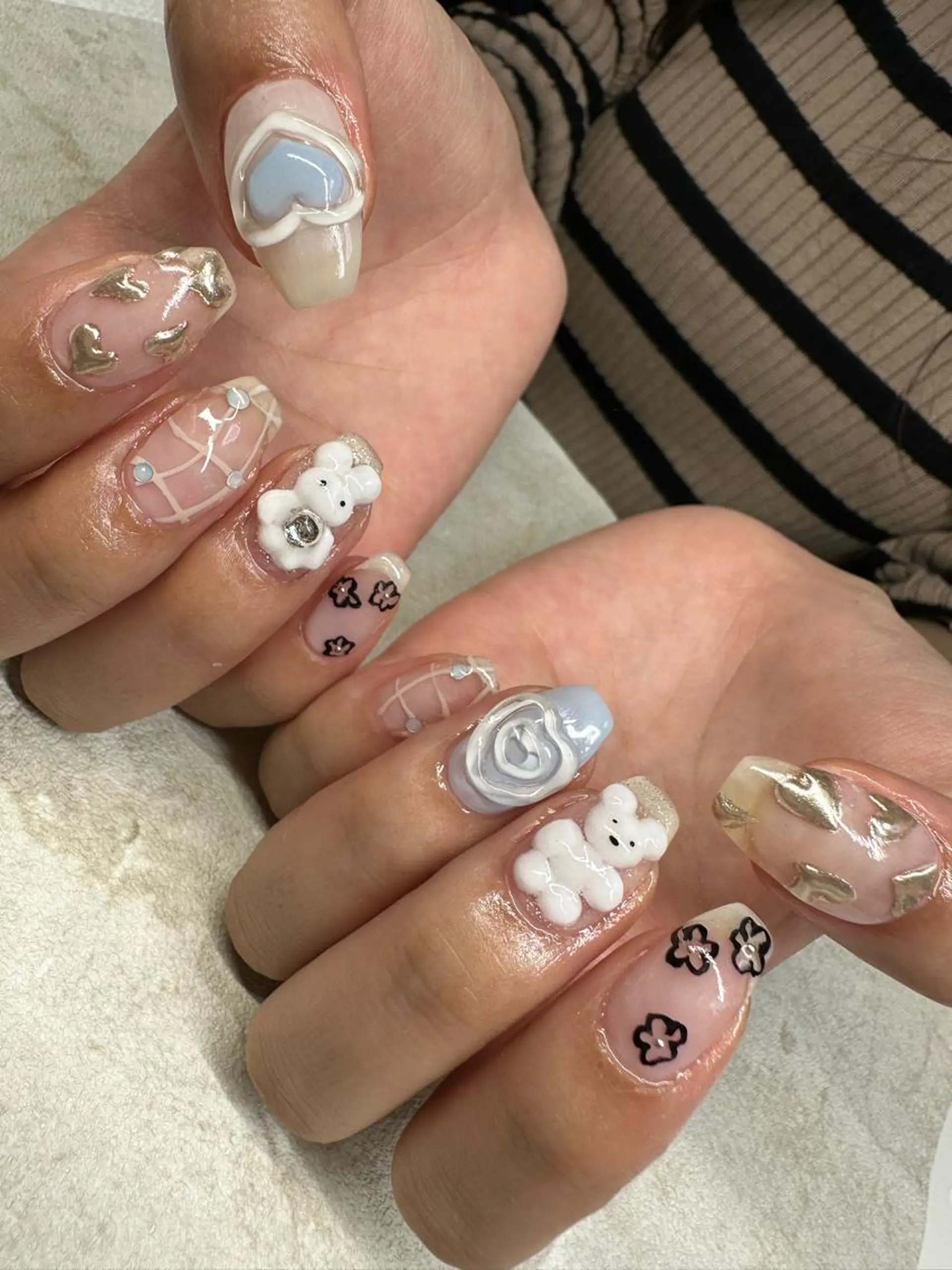 ロング カラー ヘアアレンジ キッズ ネイル マツエク・マツパ アイブロウ 福田 加奈のネイルデザイン