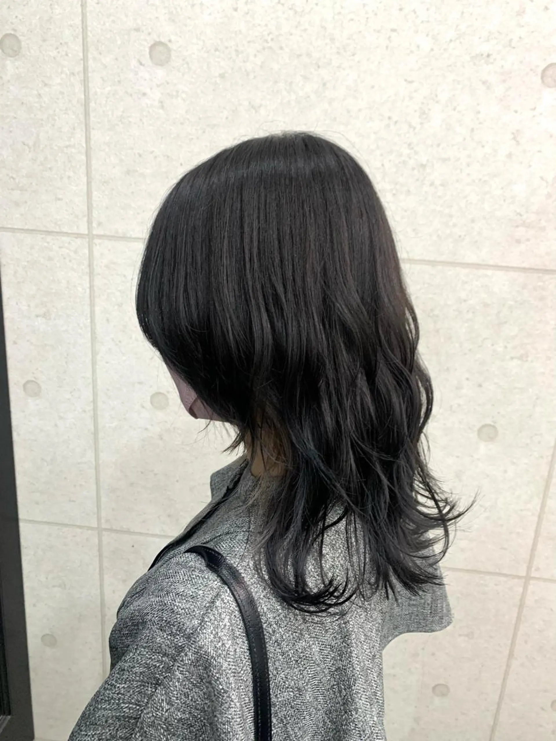 セミロング レイヤー ハイトーン 暖色⭐︎KANAKOのヘアスタイル