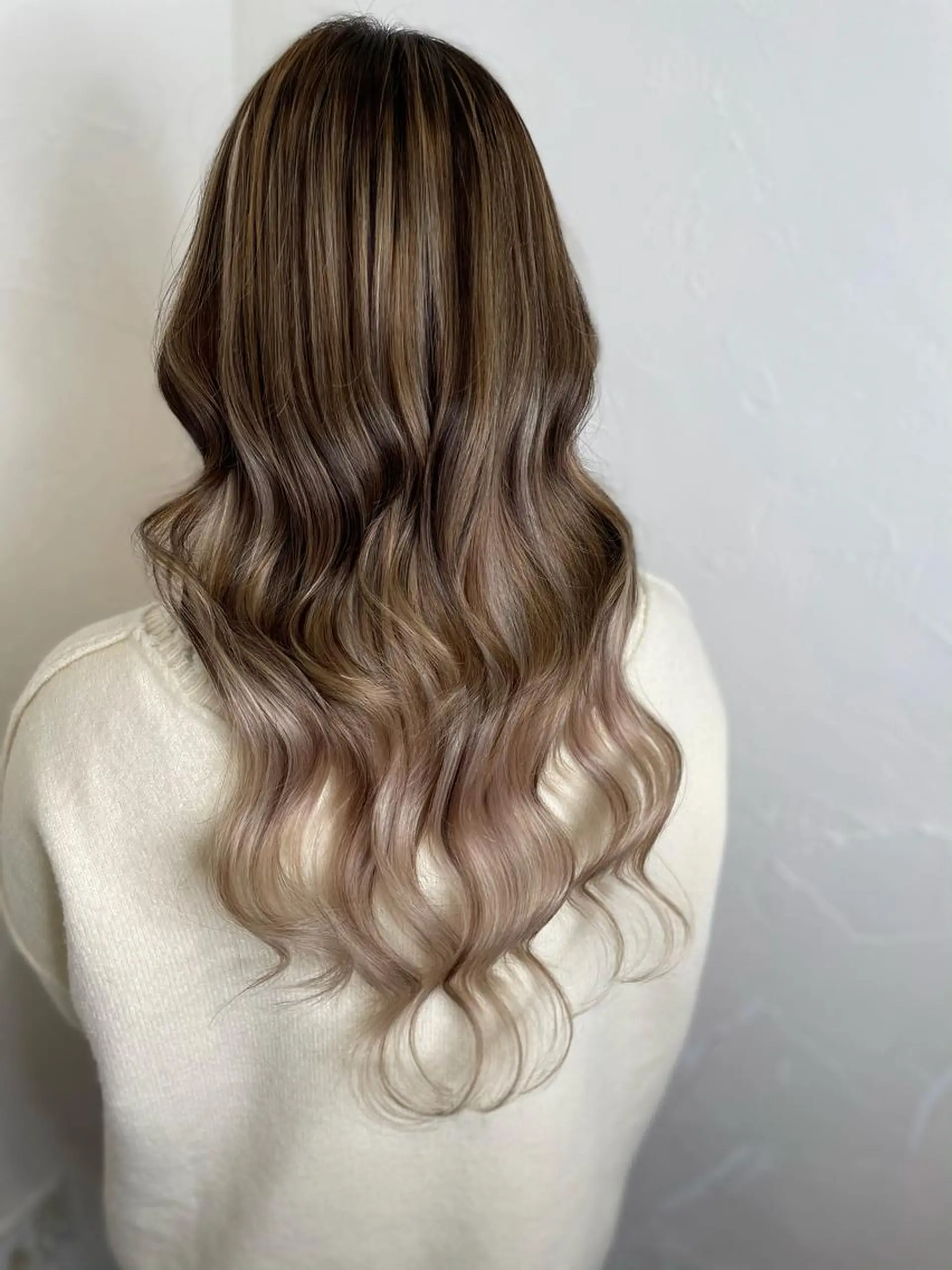 ロング カラー ヘアカラー エクステ 古山 勇太のヘアスタイル