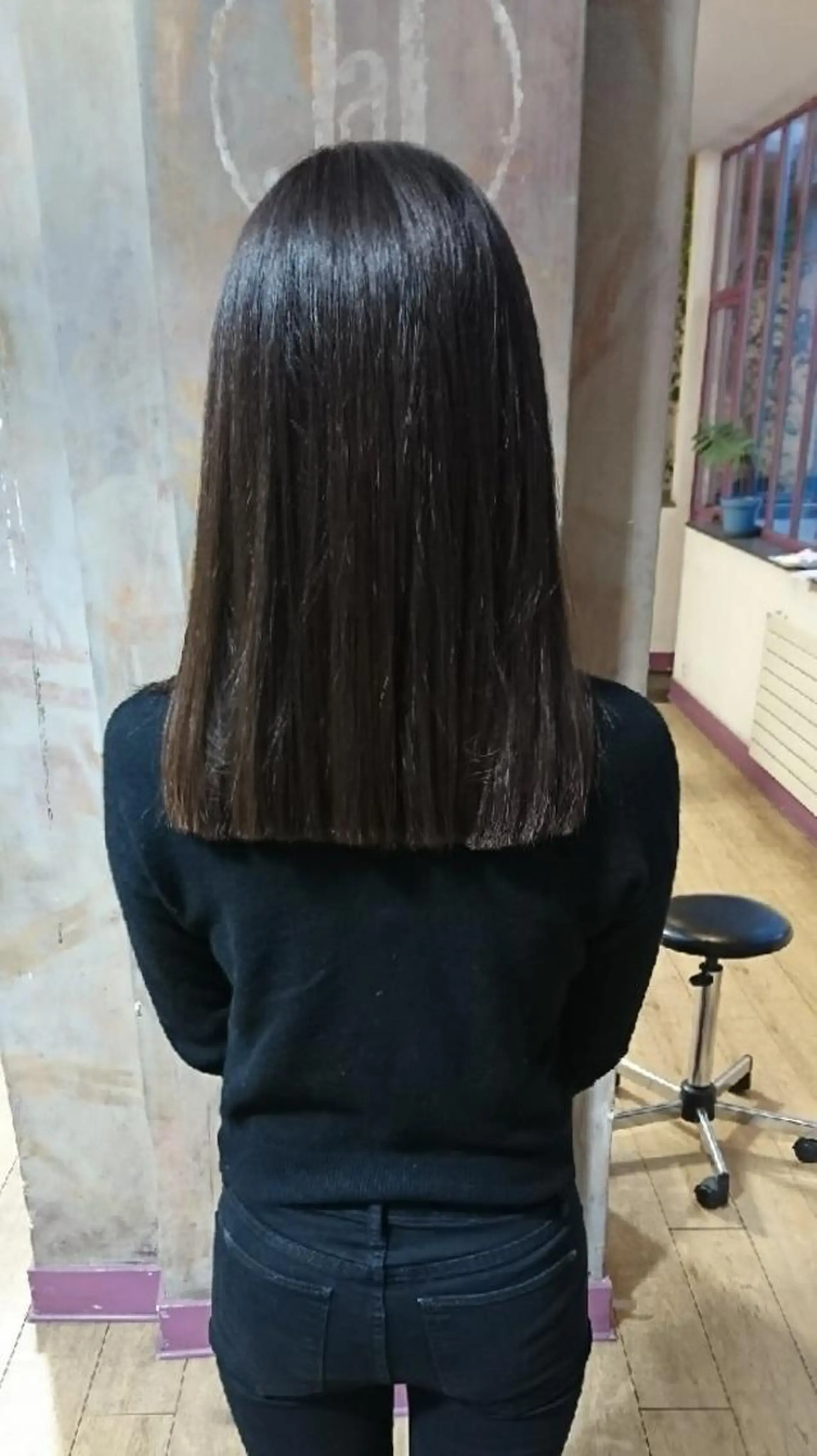 ロング 齋藤 愛美のヘアスタイル