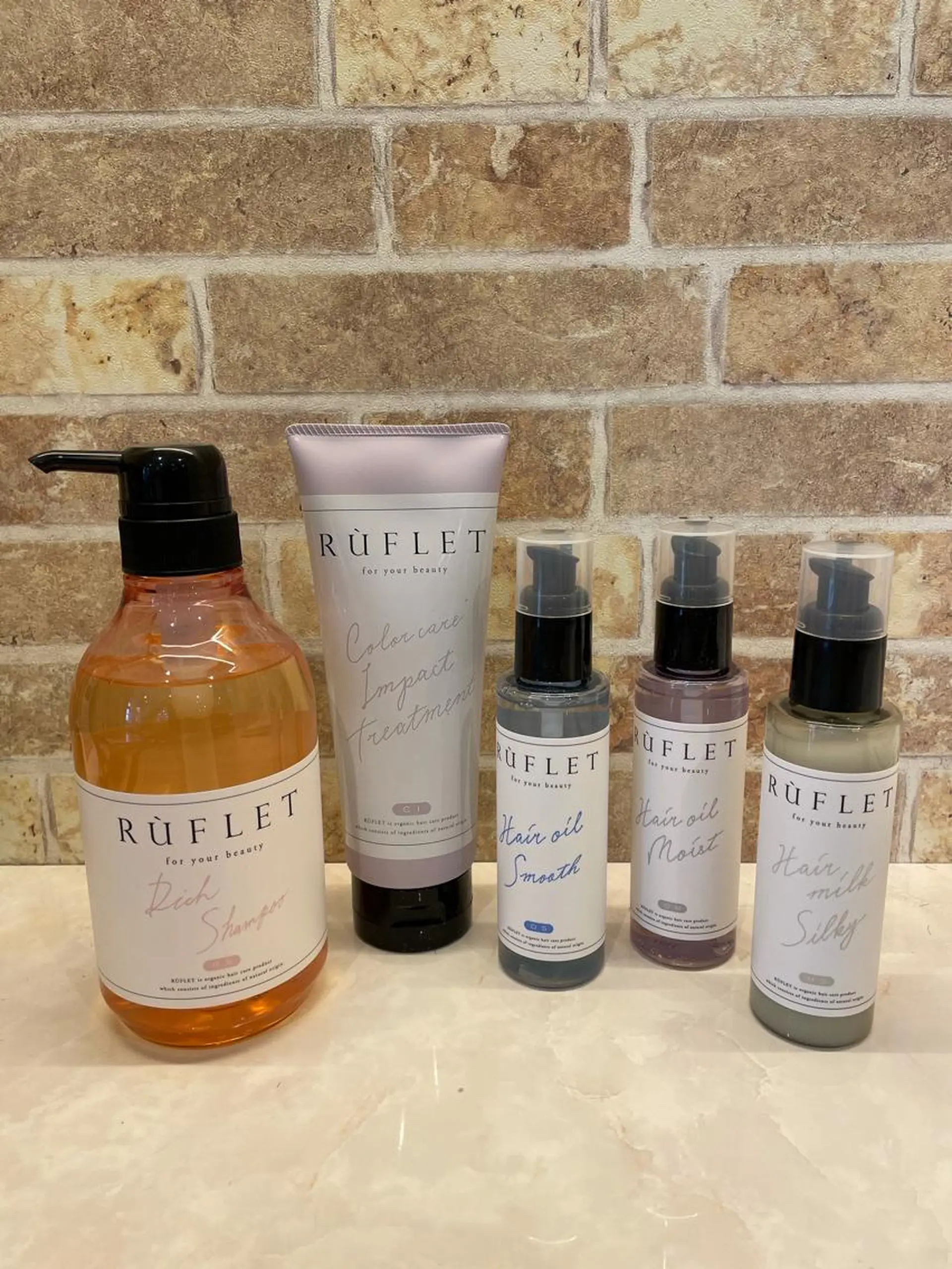 カラー 松本 唯のヘアスタイル