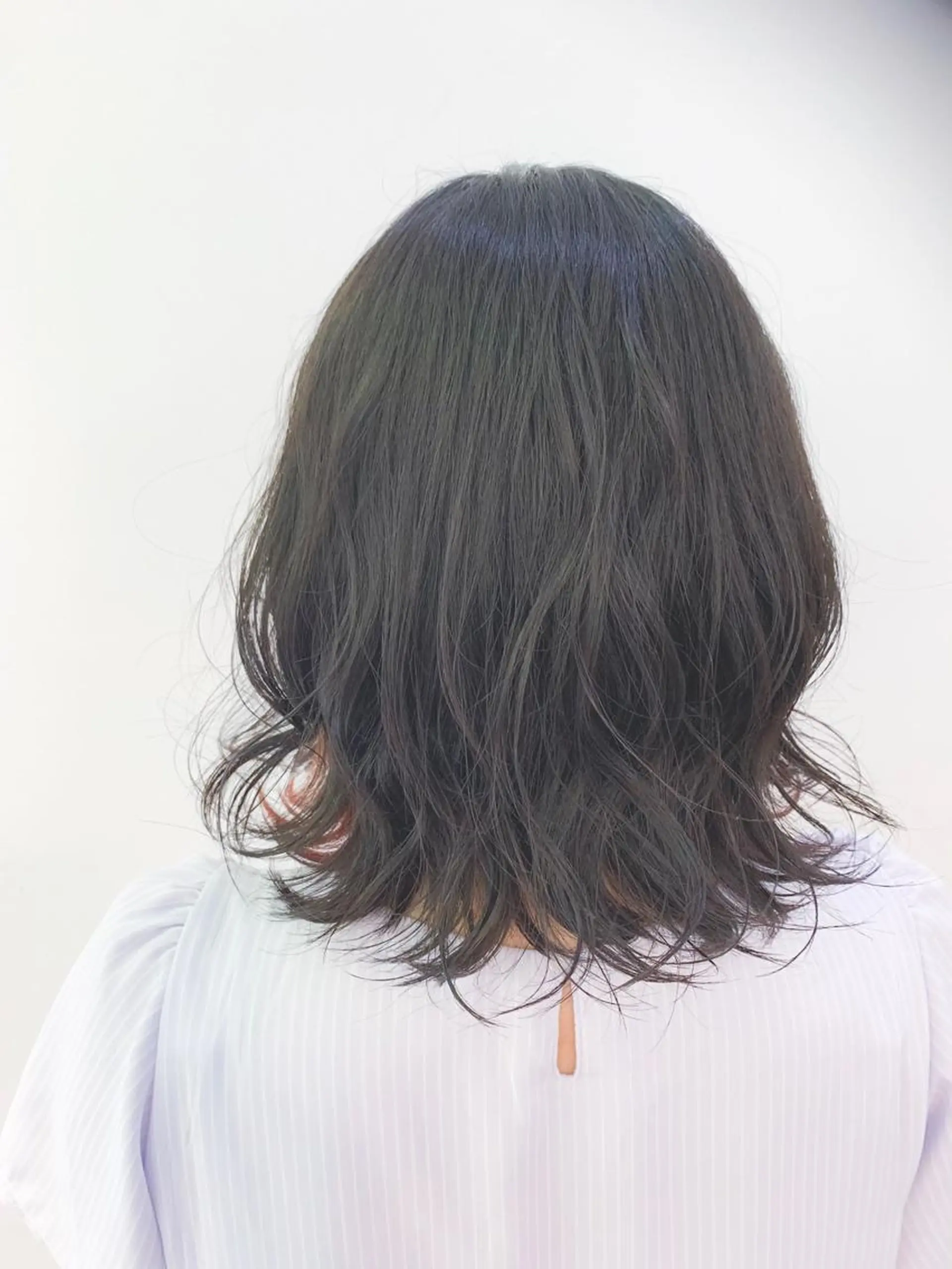 ミディアム カラー 地毛風ストレート/ 髪質改善/榎本流行のヘアスタイル