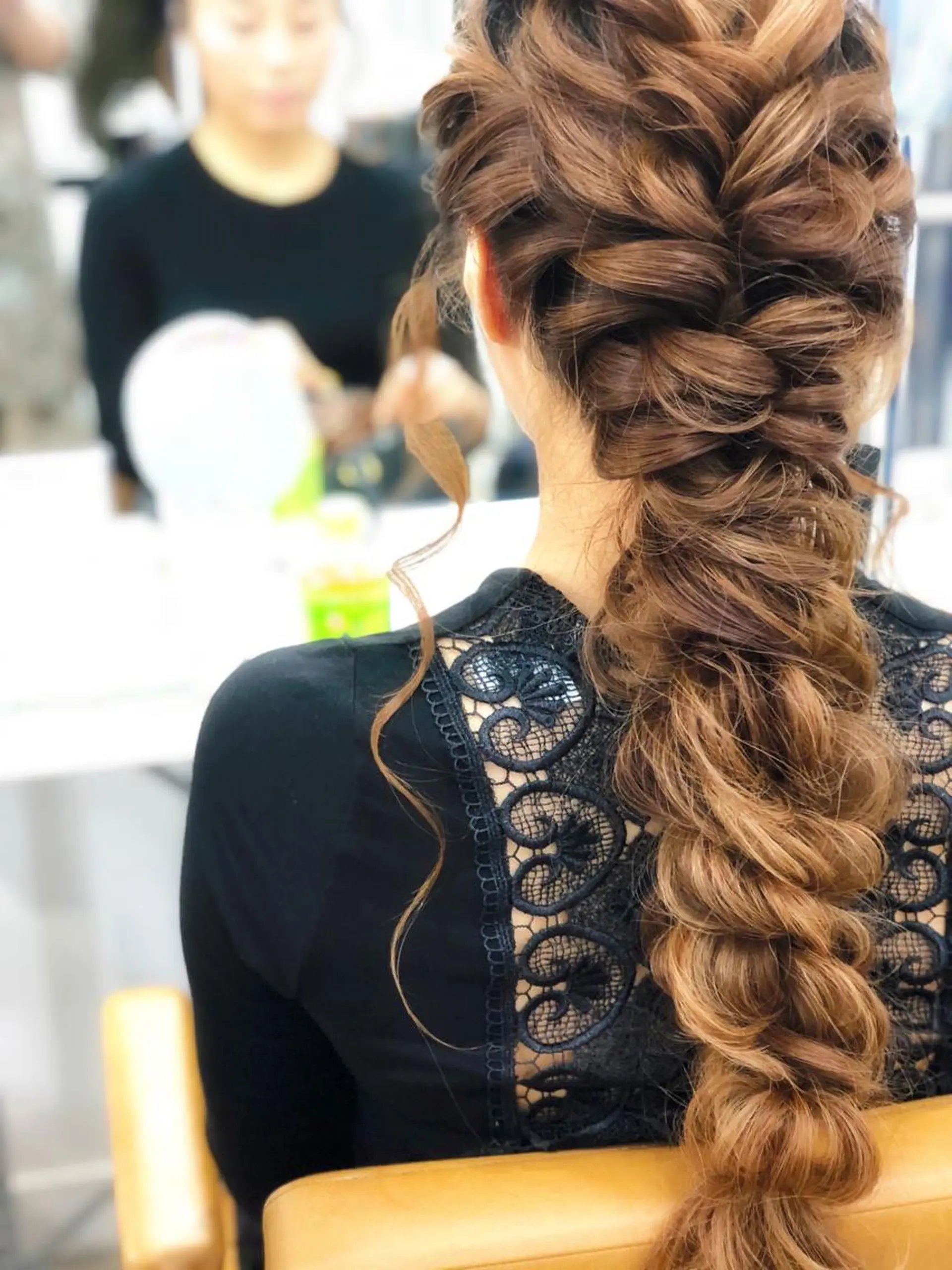 ロング laera 佐藤のヘアスタイル