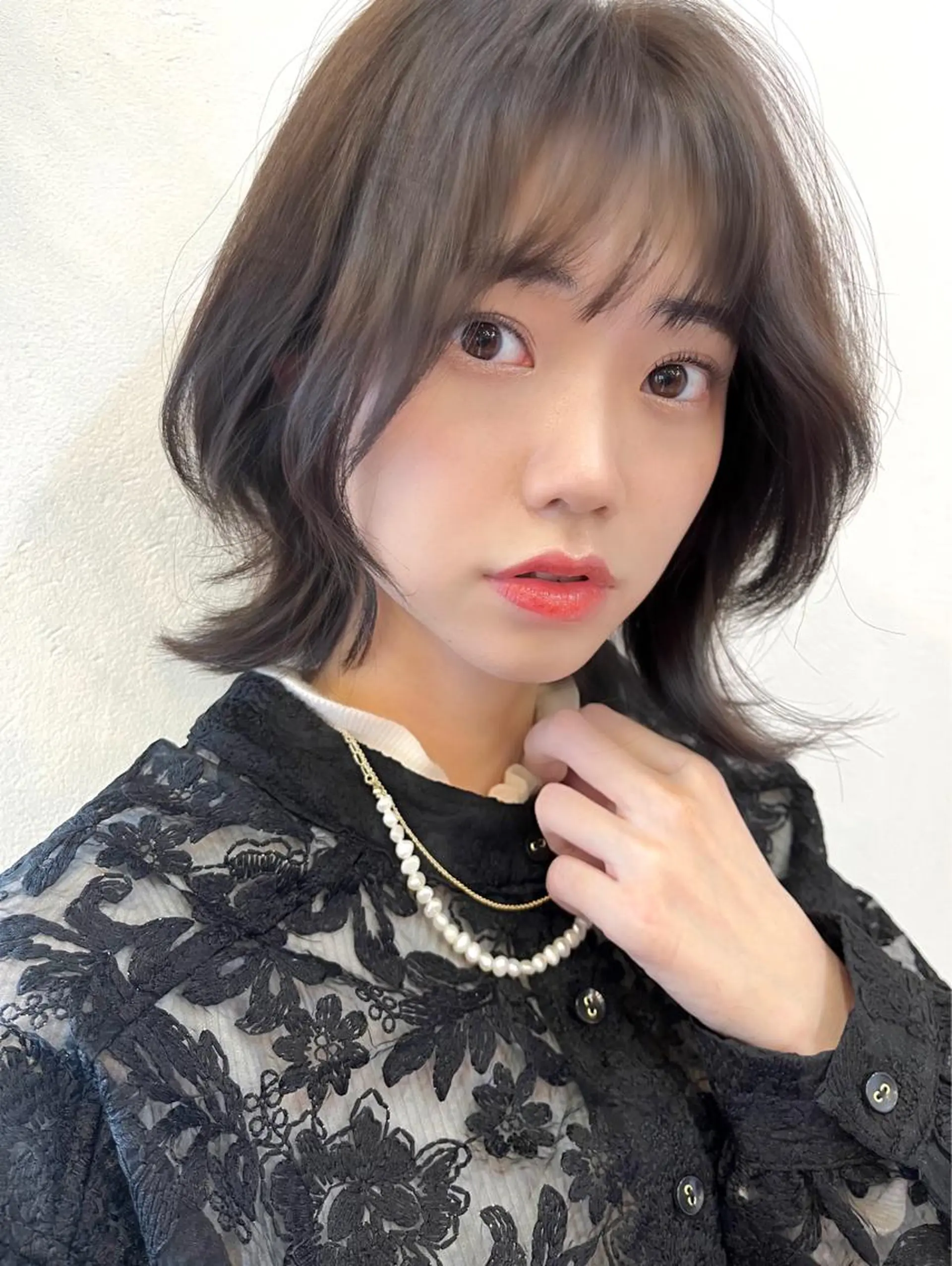 ミディアム レイヤーカット ✨️進藤ひかりのヘアスタイル