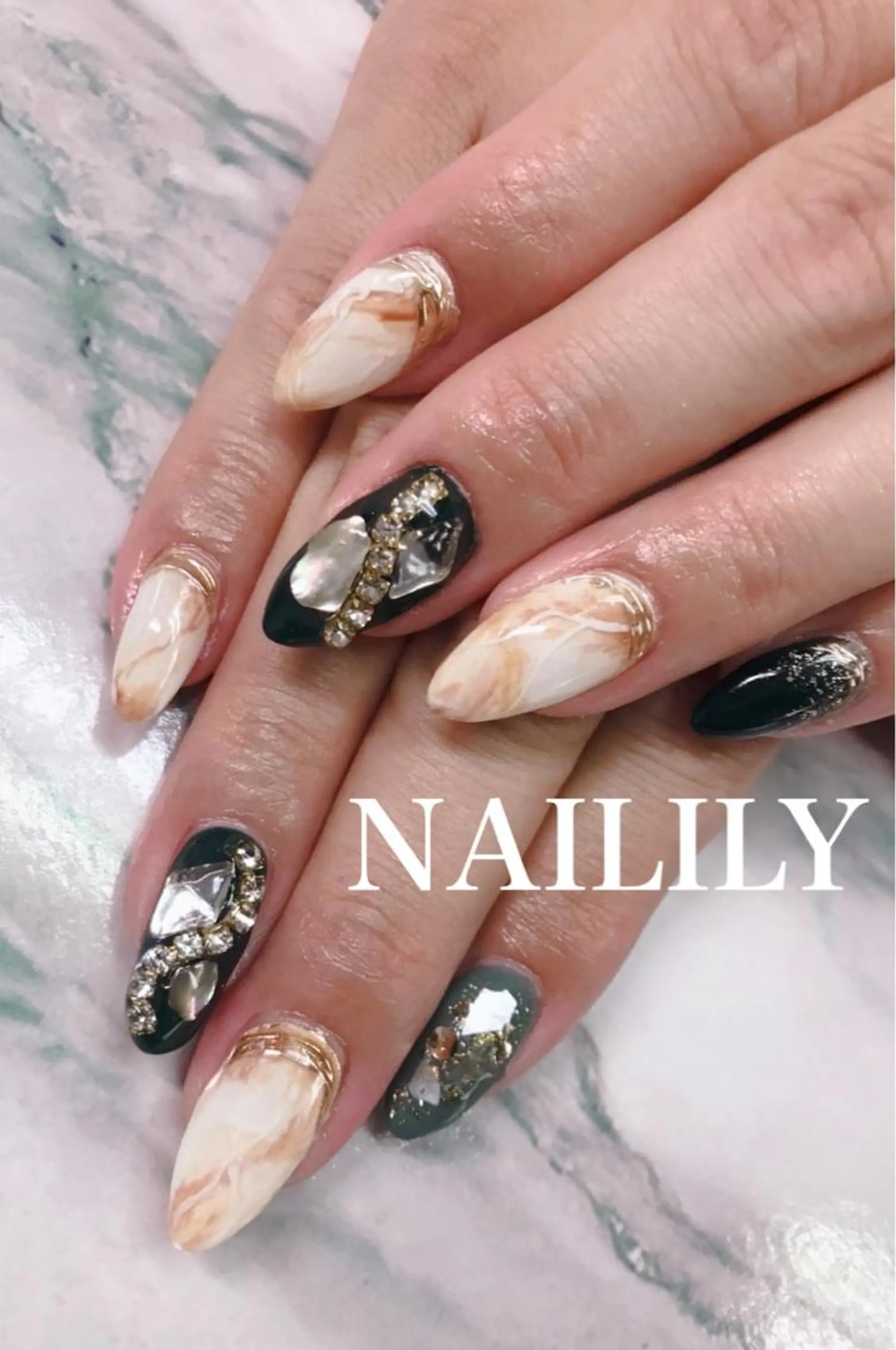 ネイル ネイルサロン NAILILYのネイルデザイン
