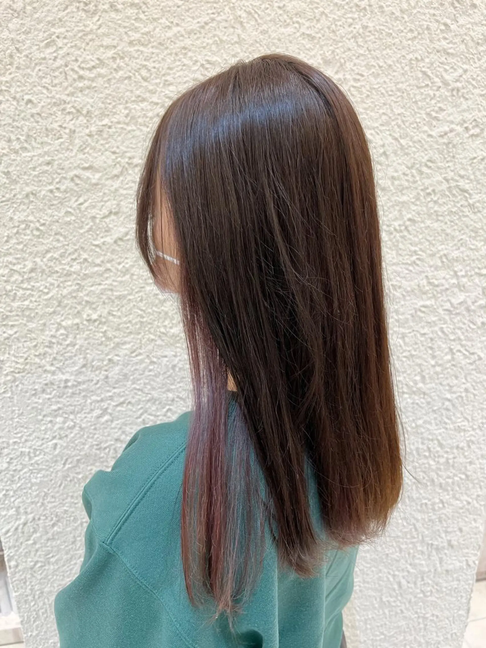 セミロング カラー インナーカラー ピンクカラー NYNY四條畷店 森 亮人のヘアスタイル