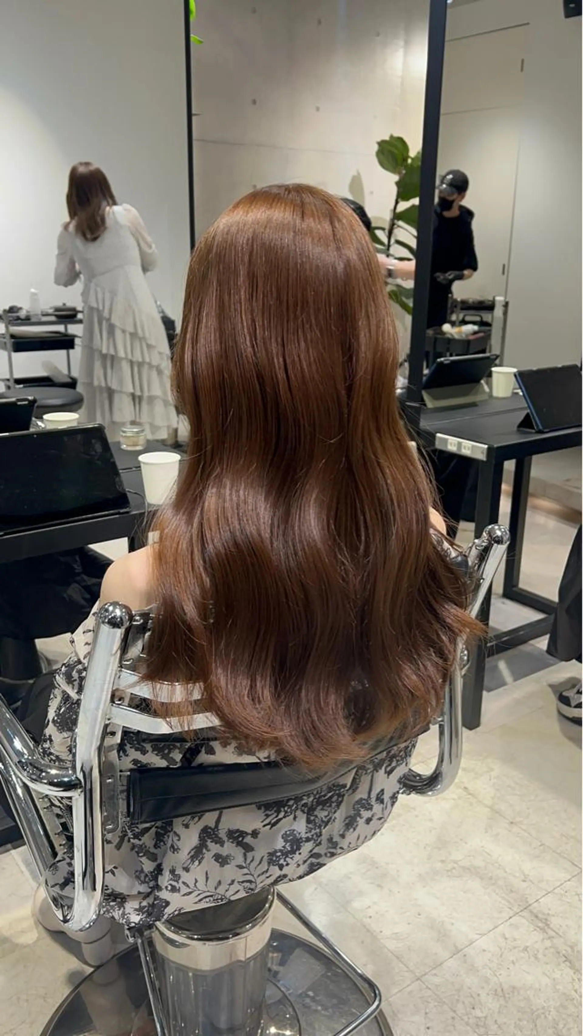 ロング カラー カット ヘアカラー トリートメント 赤みゼロ/透明感 カラー🌿KANTAのヘアスタイル