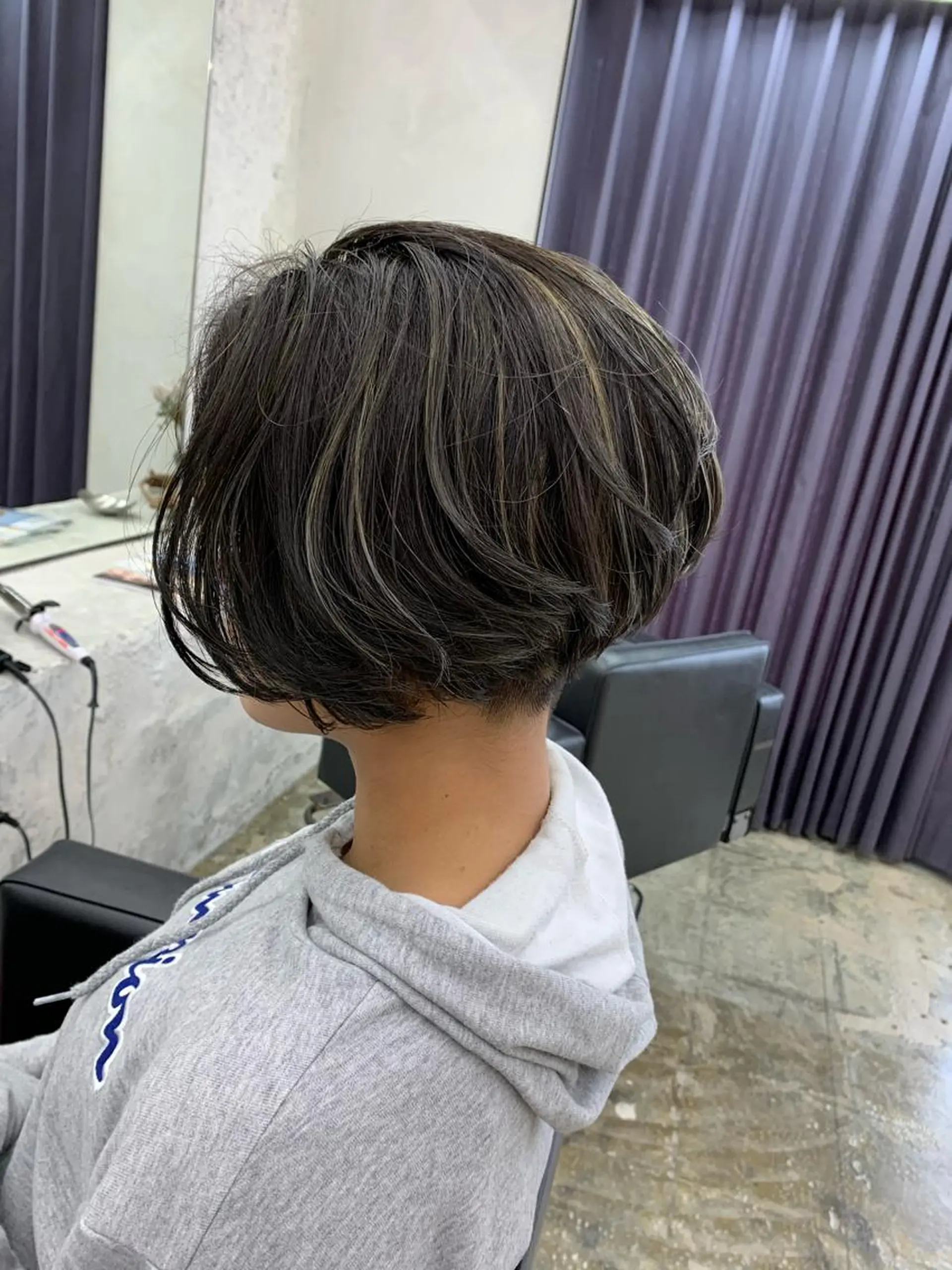 ショート ハイライト レイヤーカット TAIKIのヘアスタイル